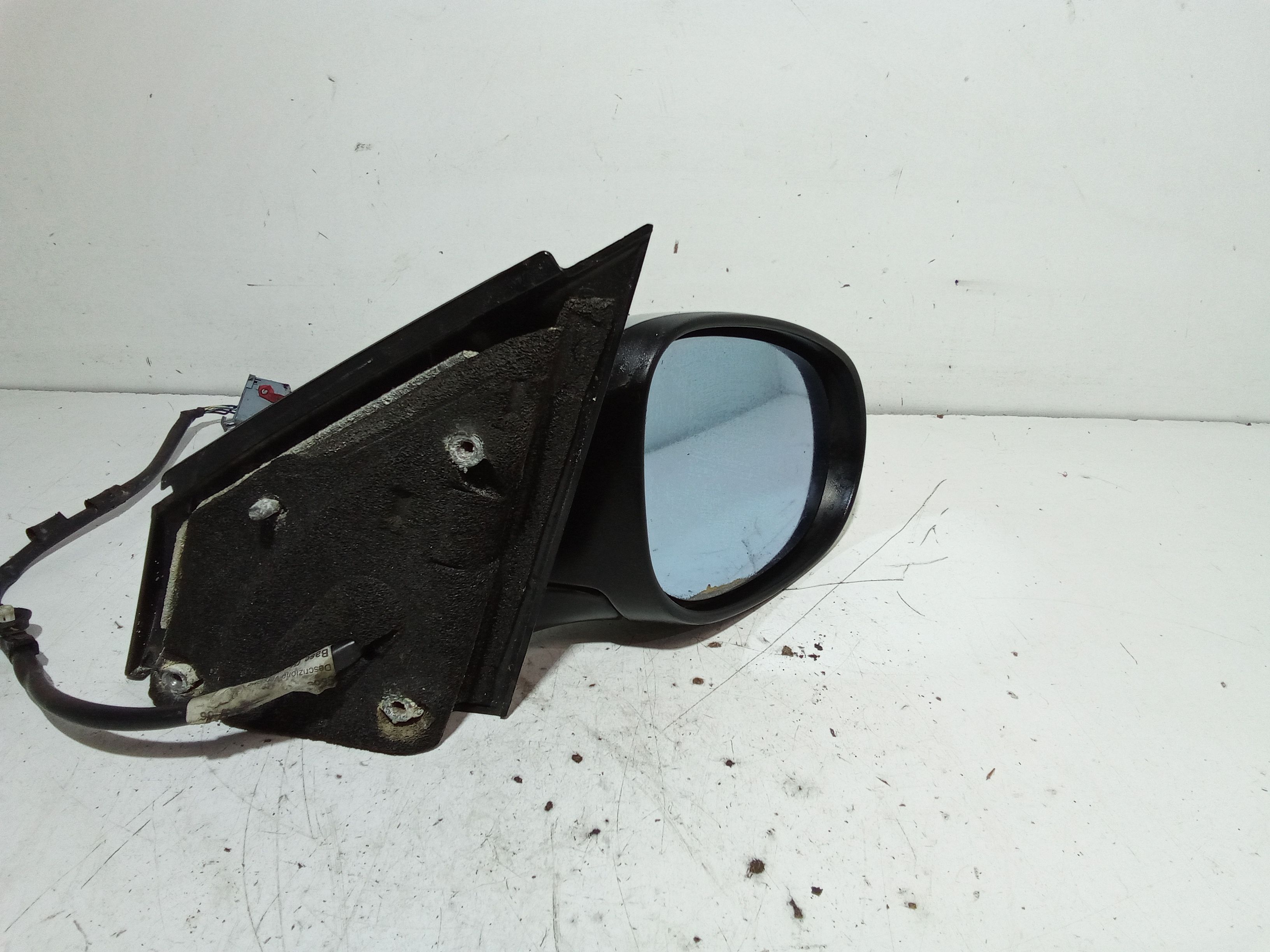 Retrovisore Est. Destro Usato