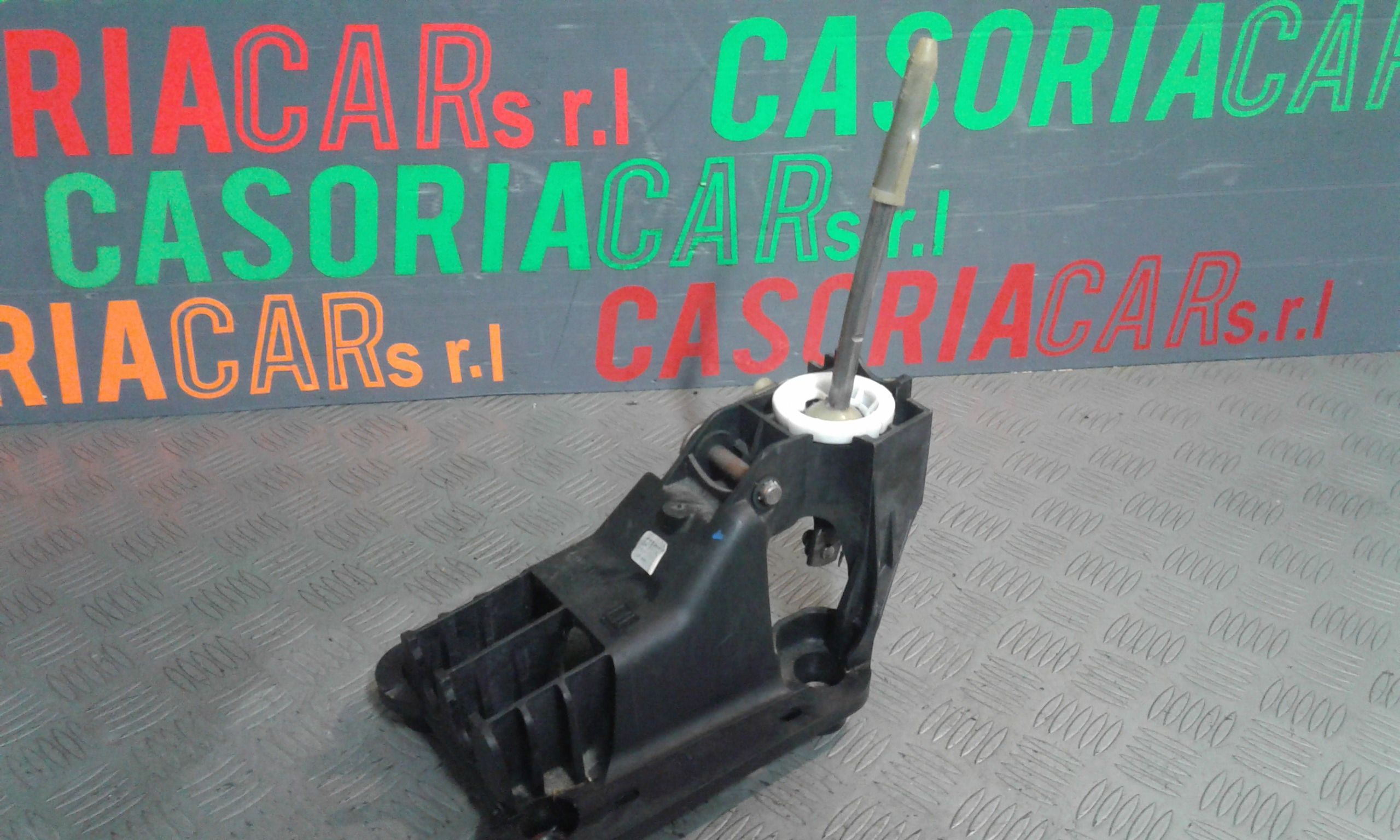 Leva Cambio 2400JZ Usato