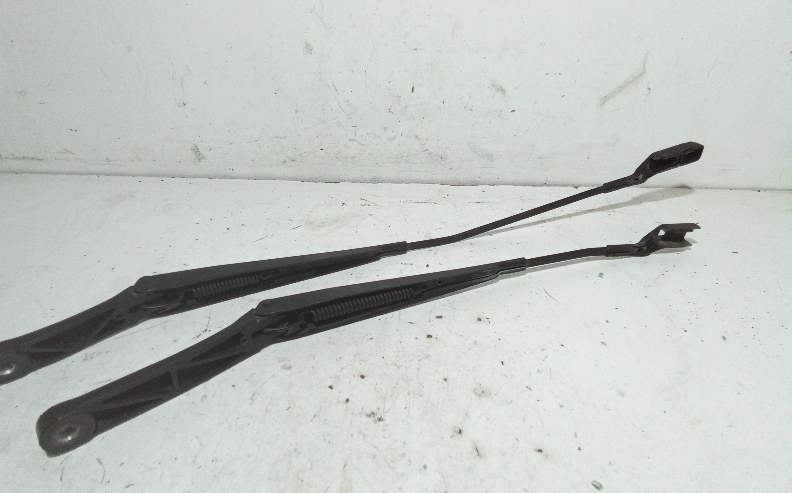 Braccio Tergiparabrezza Usato