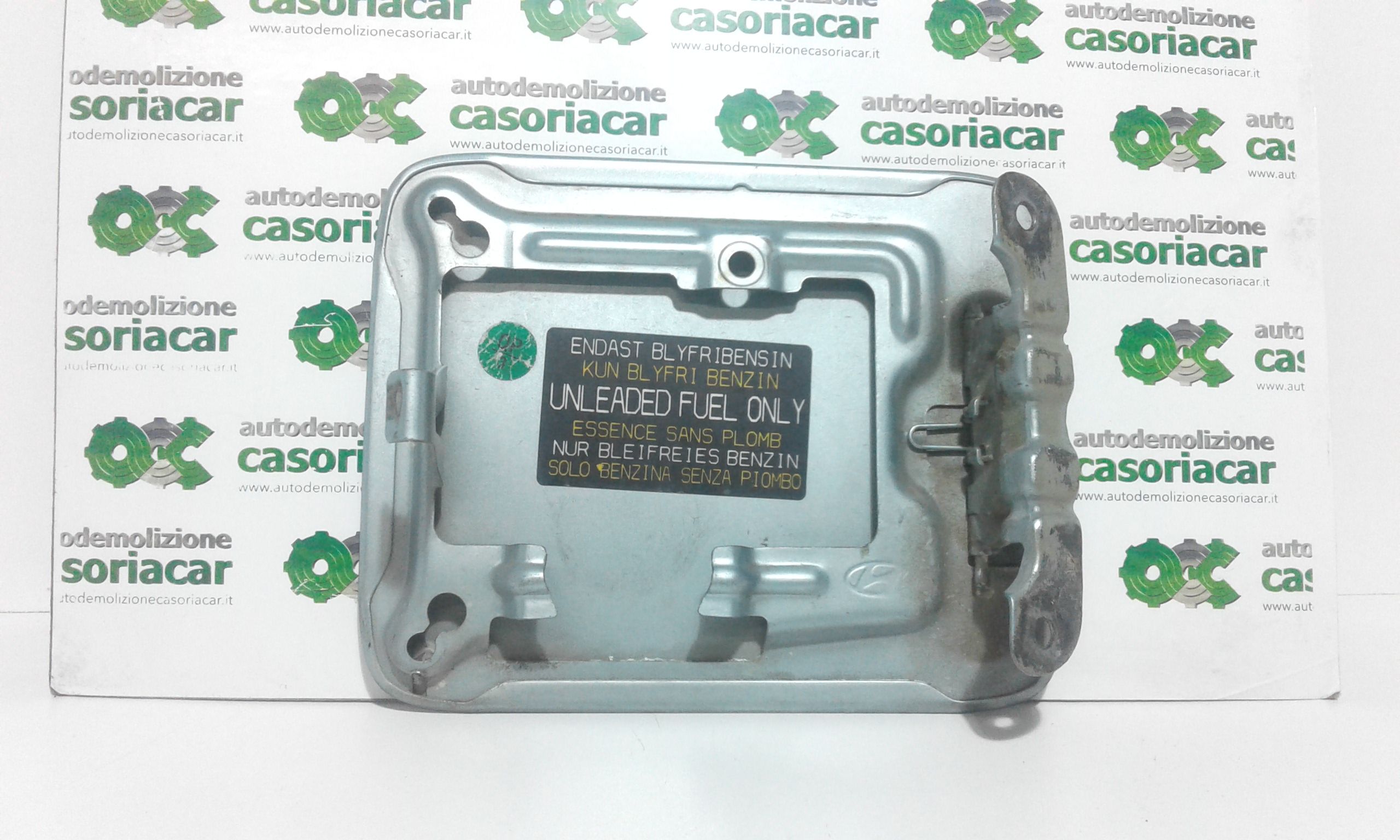 Sportello Carburante 6951006001 Usato