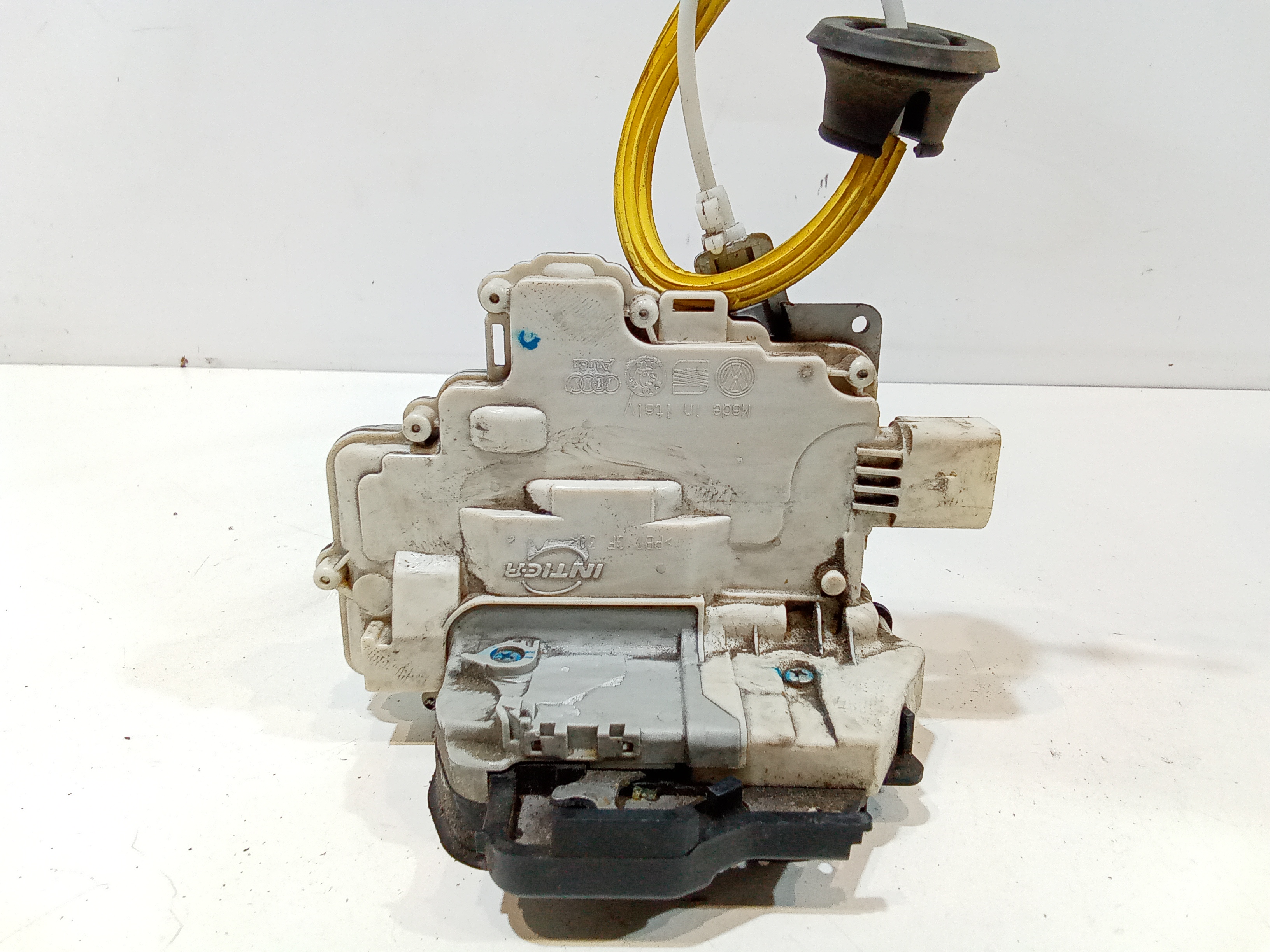 Serratura Porta Post. Destro 8E0839016AA Usato