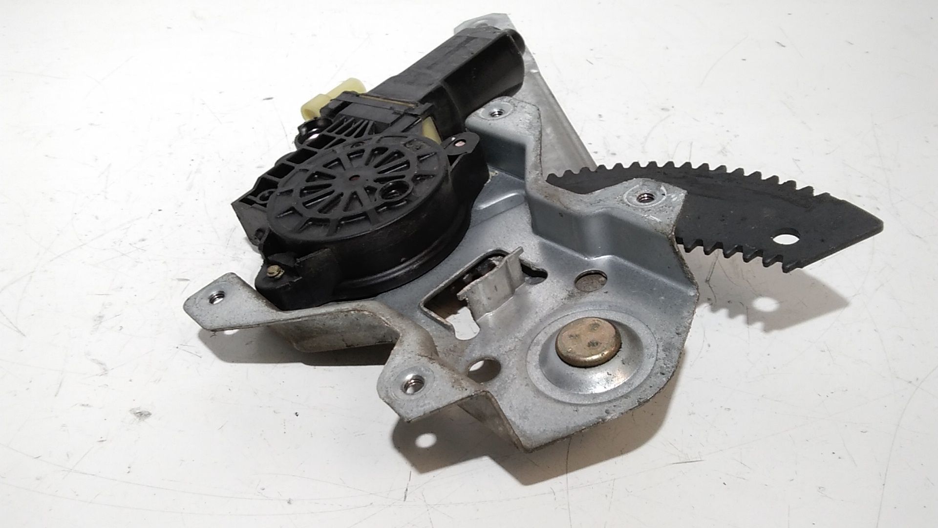 Alzacristallo Porta Post. Sinistro 834011C000 Usato