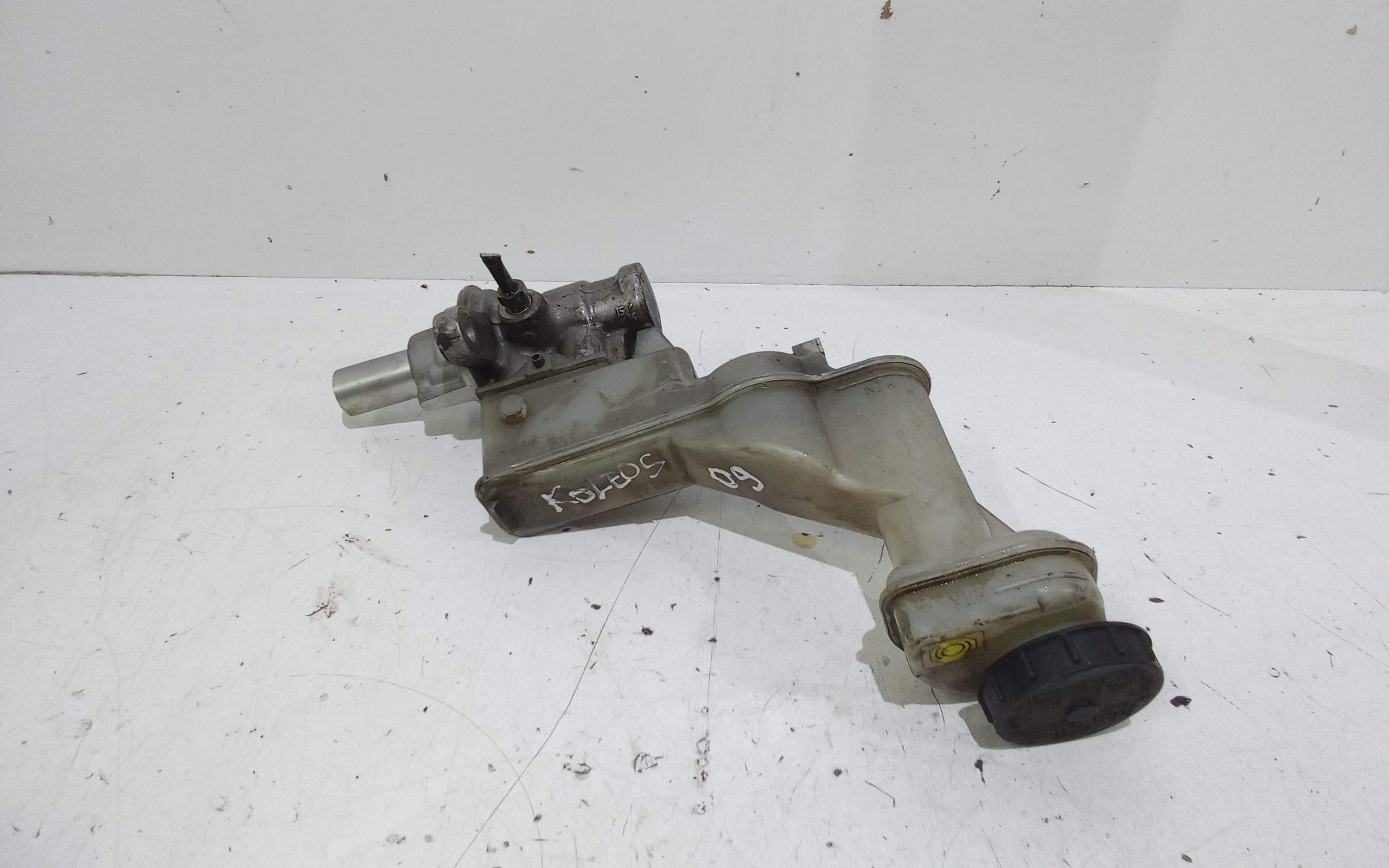 Pompa Comando Freni D6010JG20A Usato