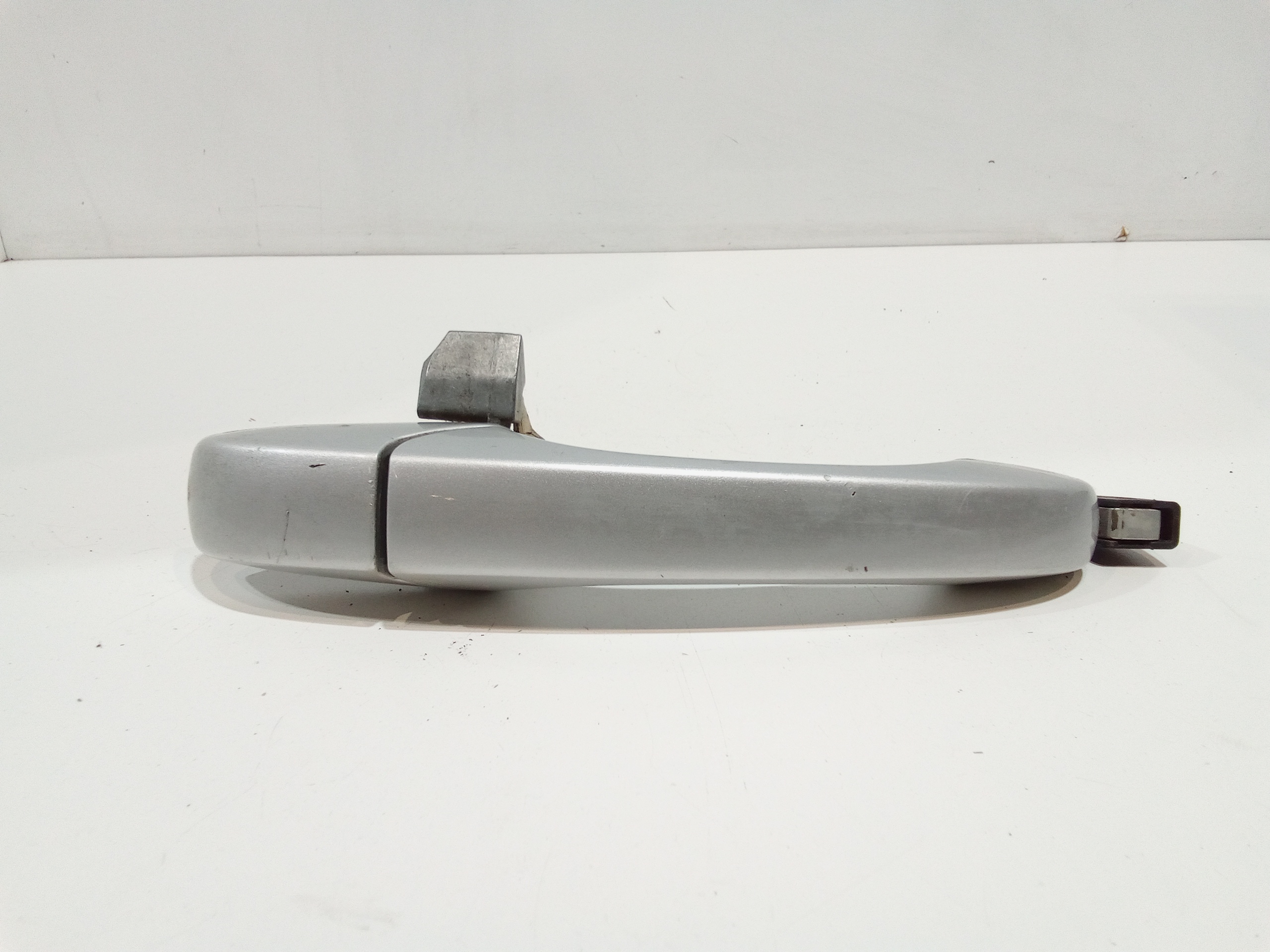 Maniglia Porta Ant. Sinistro K0XU55AJCAG Usato