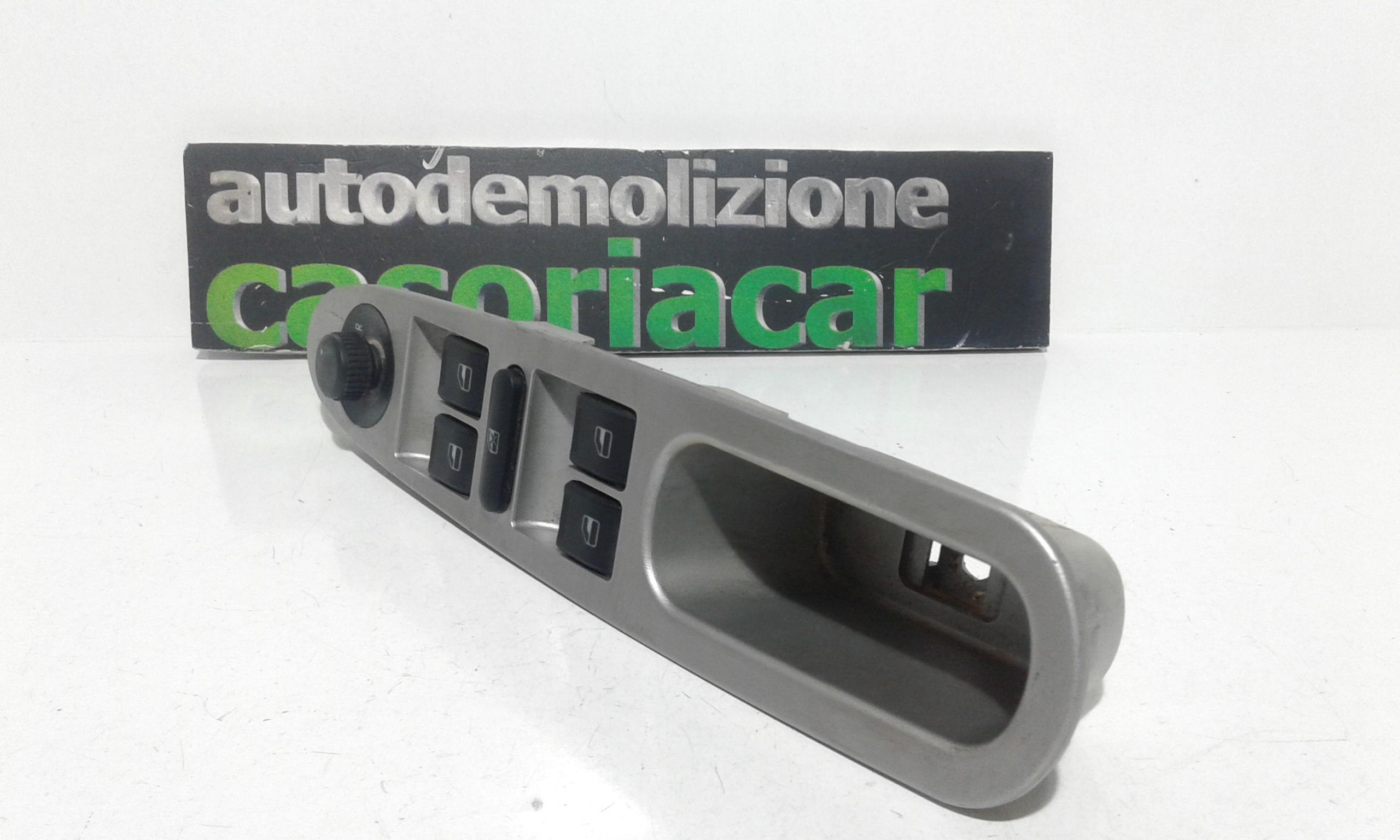 Interruttore Alzacristalli Porta Ant. Sinistro Usato