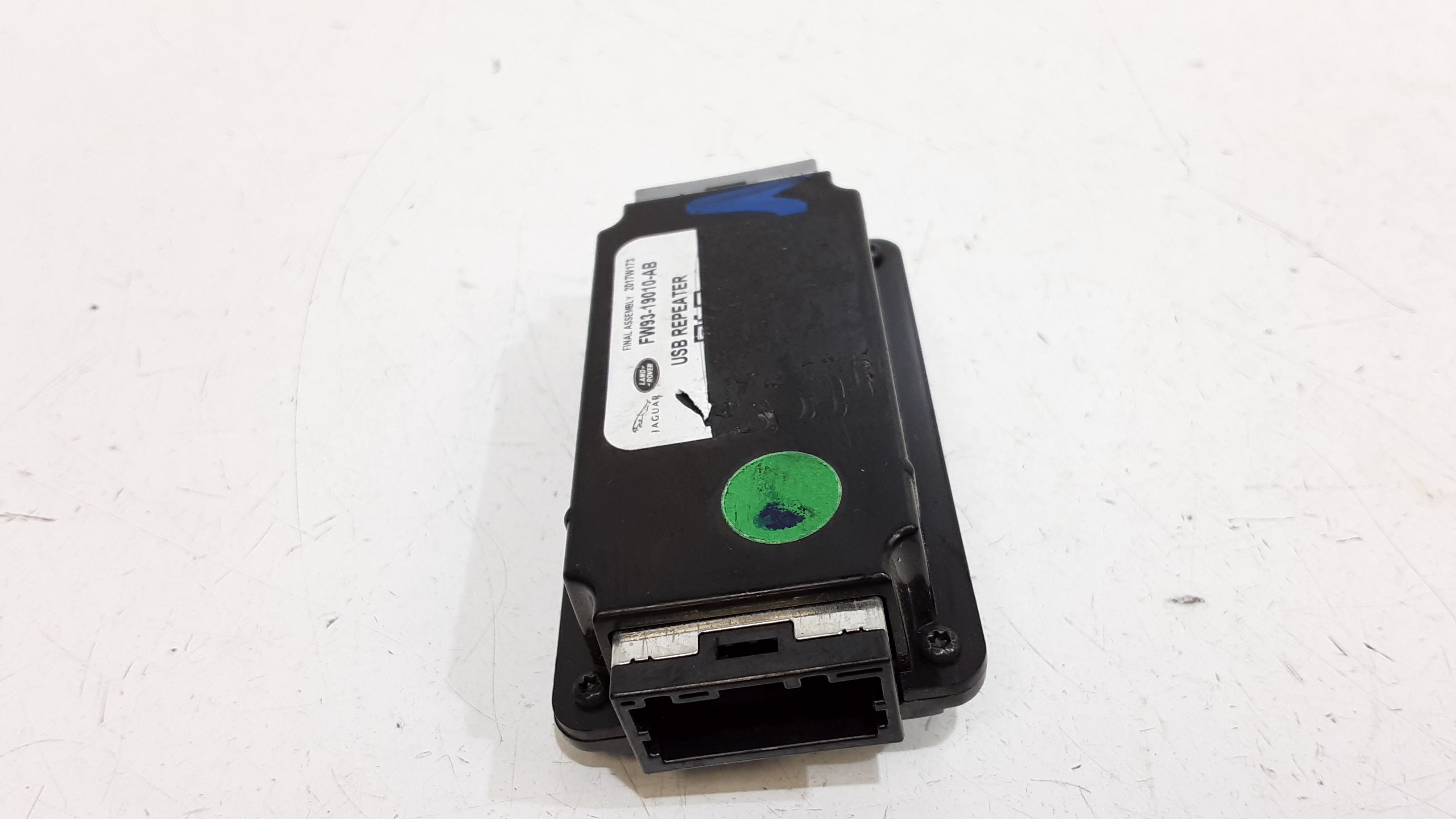 Console Porta Usb / Aux Usato