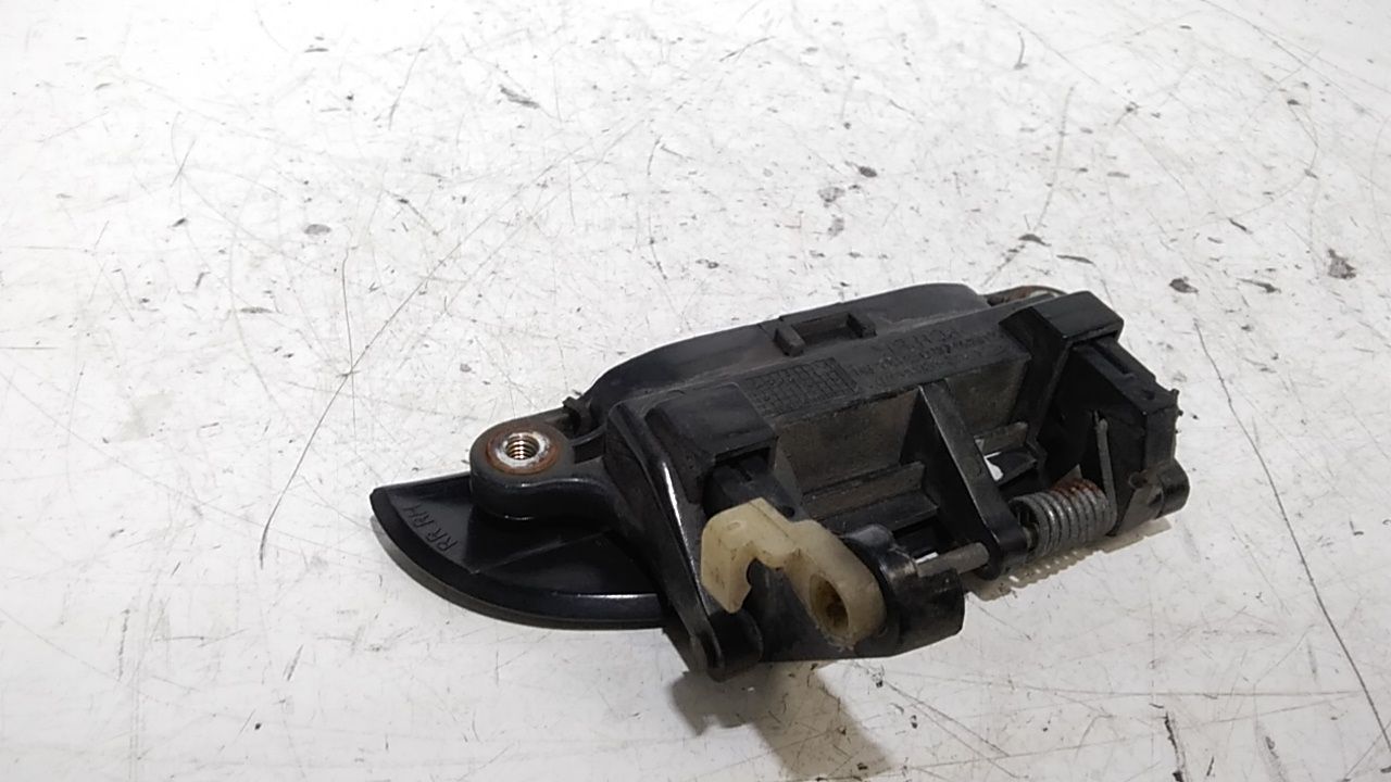 Maniglia Porta Ant. Destro 8266002100CA Usato