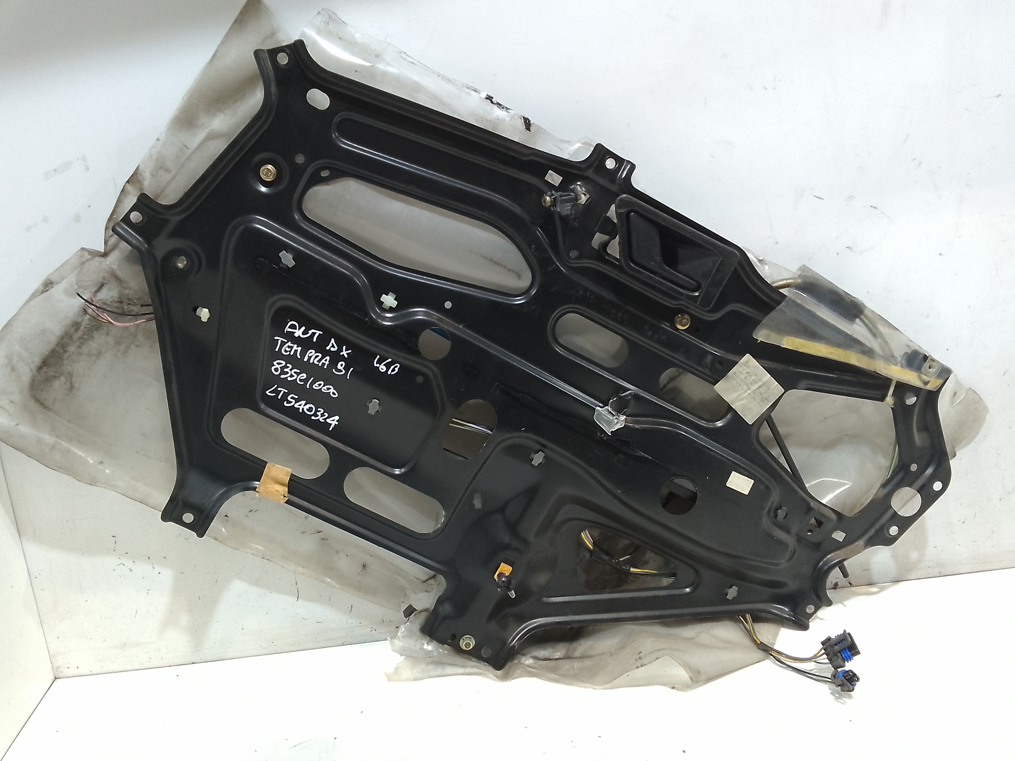 Alzacristallo Porta Ant. Destro 7603206 Usato