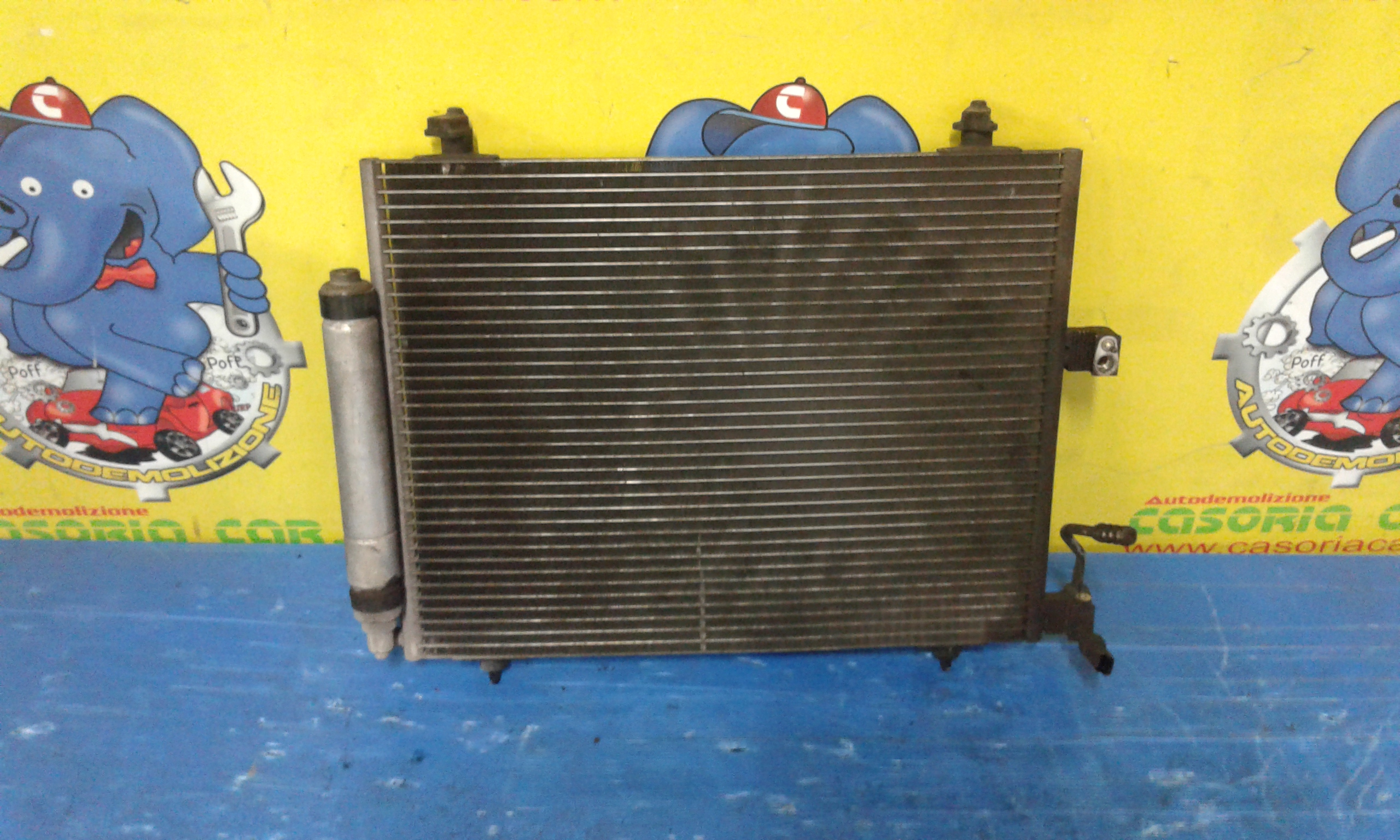 Radiatore Riscaldamento 9464420380 Usato