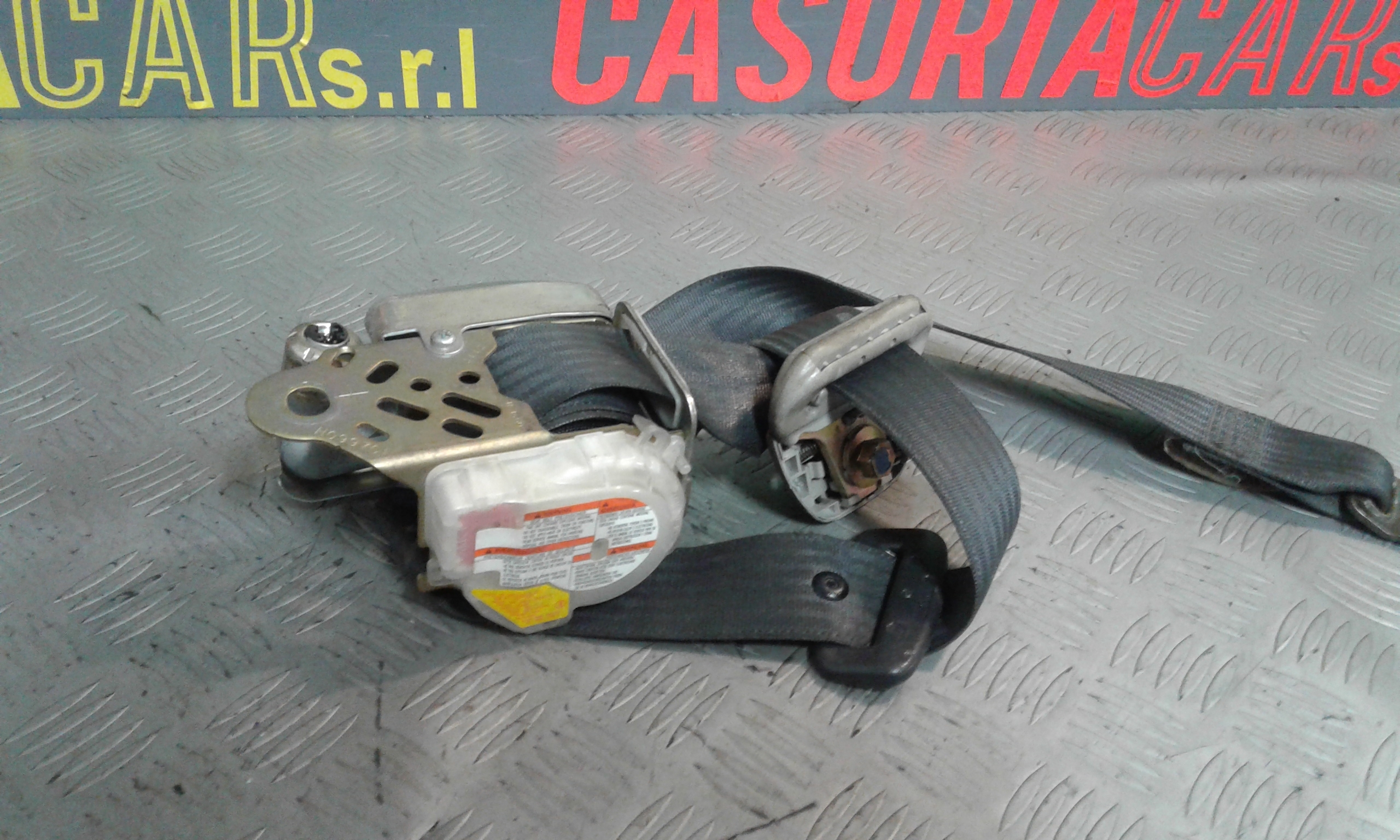 Cintura Di Sicurezza Ant. Sinistro 8490262J13ED3 Usato