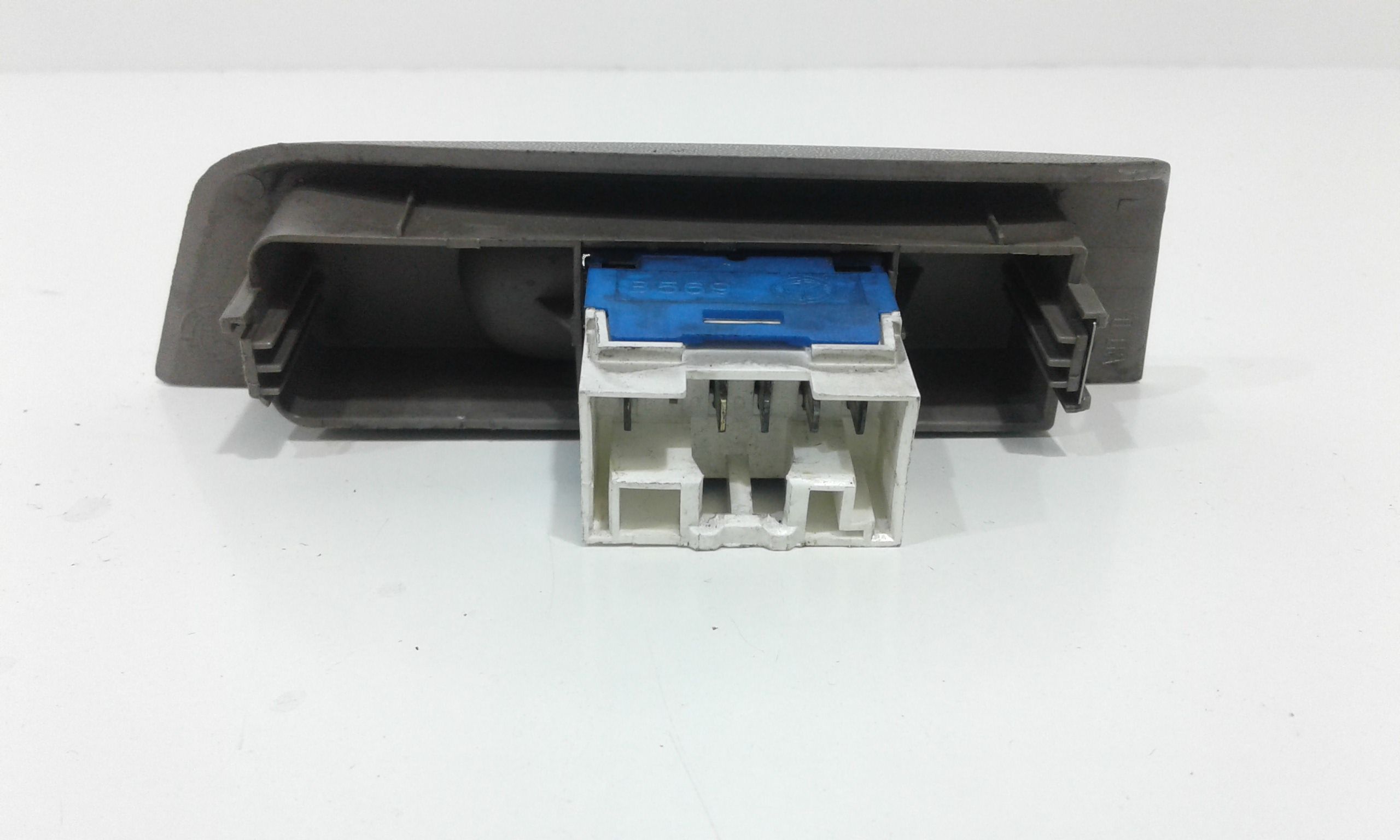 Interruttore Alzacristalli Porta Ant. Destro Usato