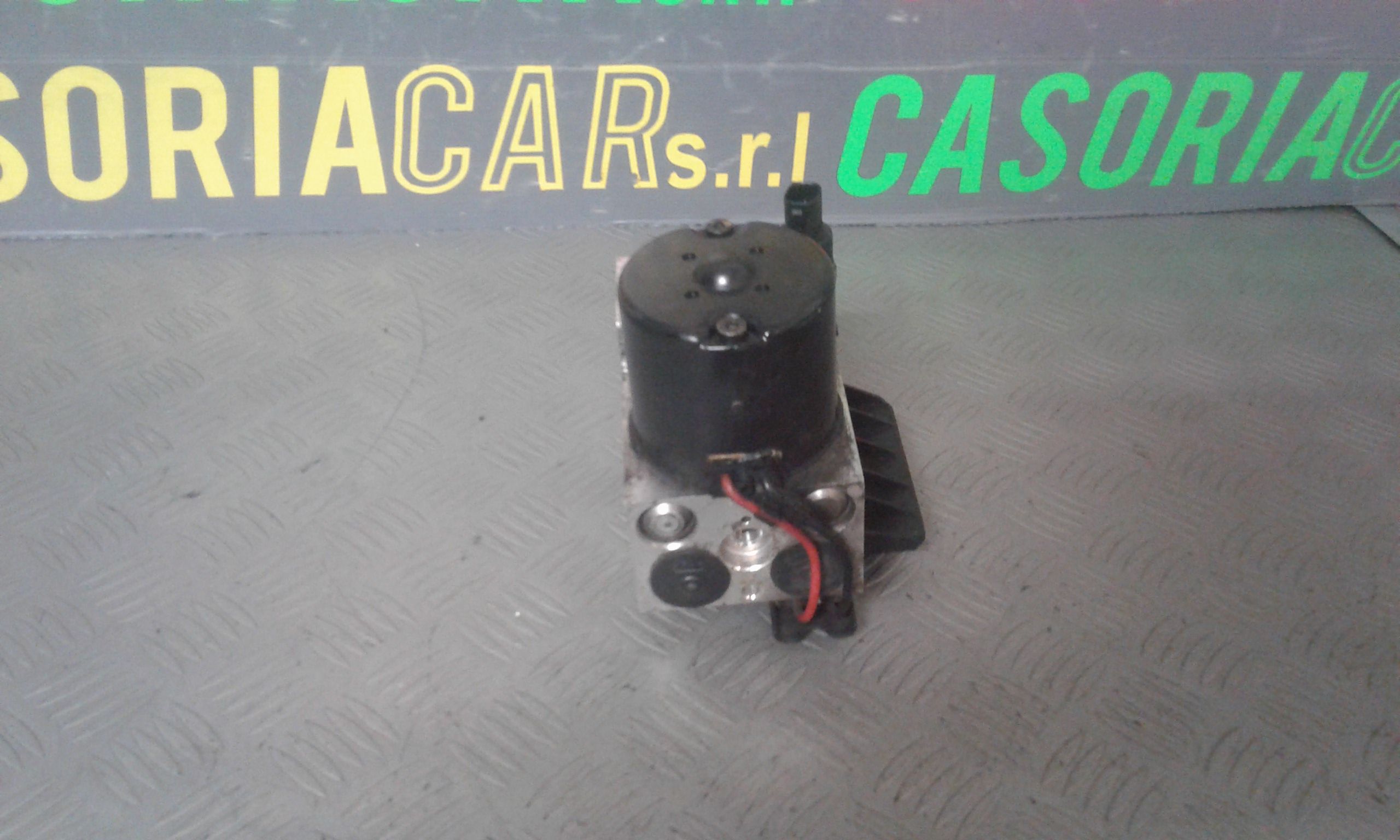 Pompa Abs A0034317512 Usato