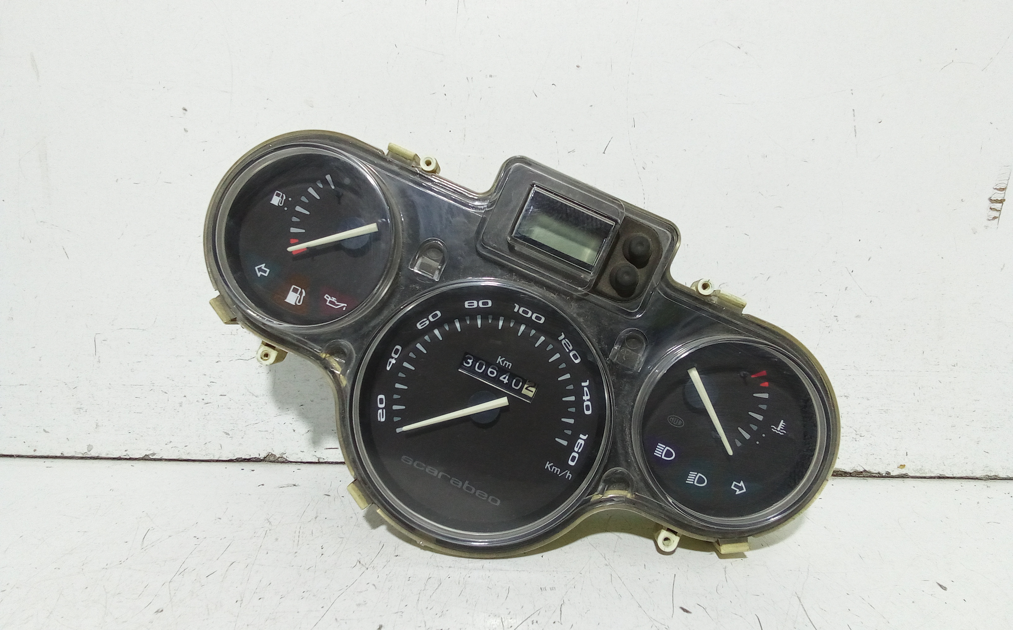 Quadro Portastrumenti Usato