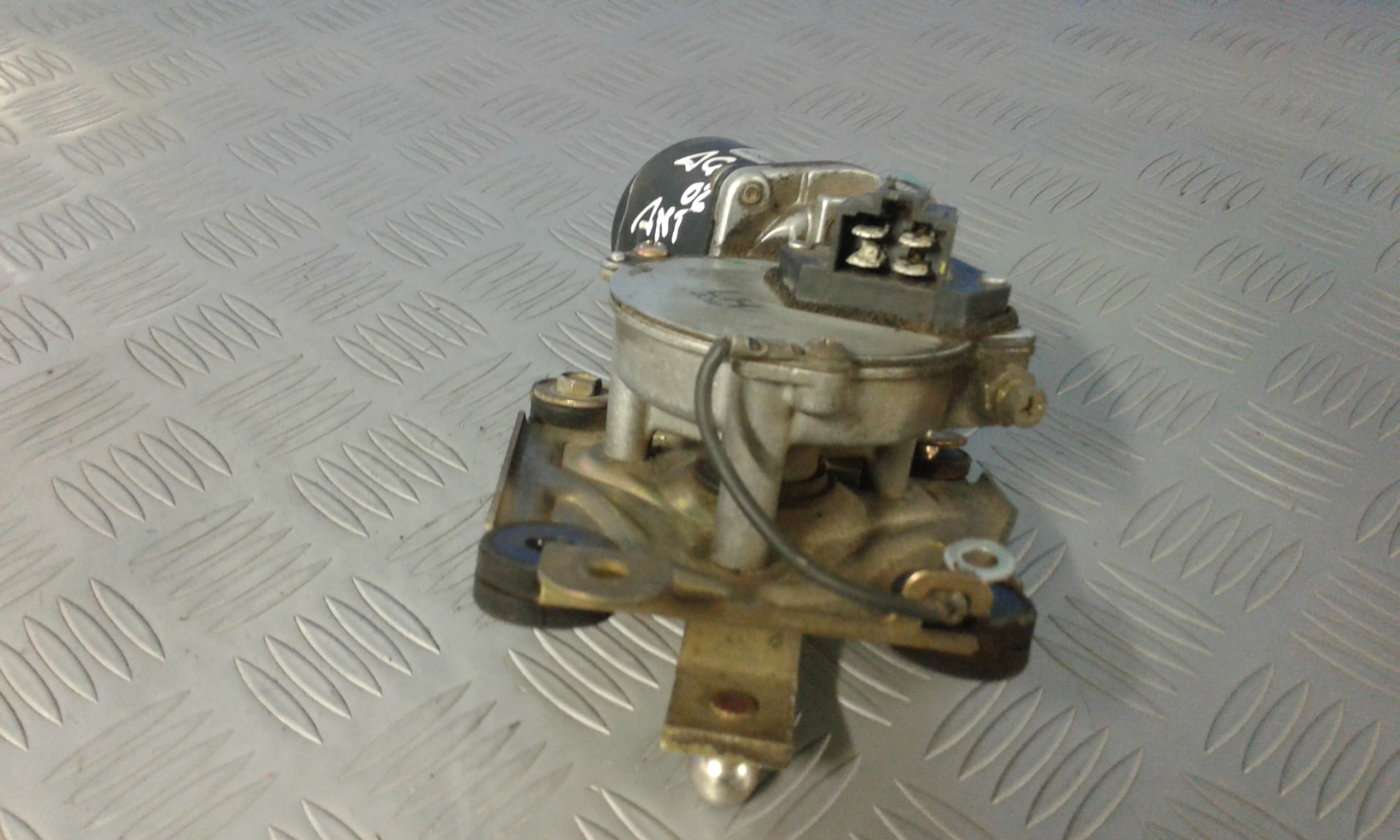 Motorino Tergiparabrezza 9209476 Usato