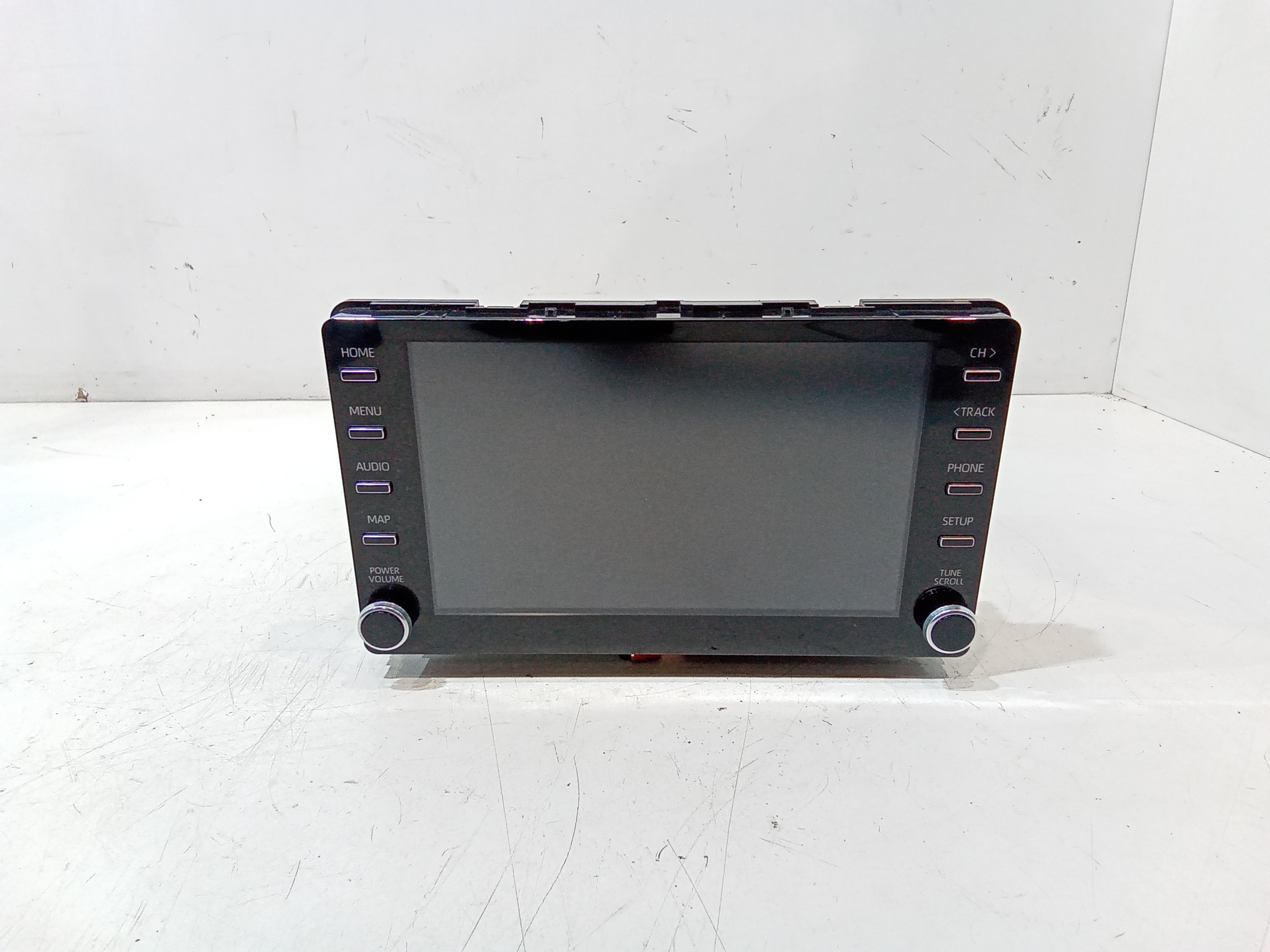 Radio C/sistema Di Navigatore Satellitare Usato