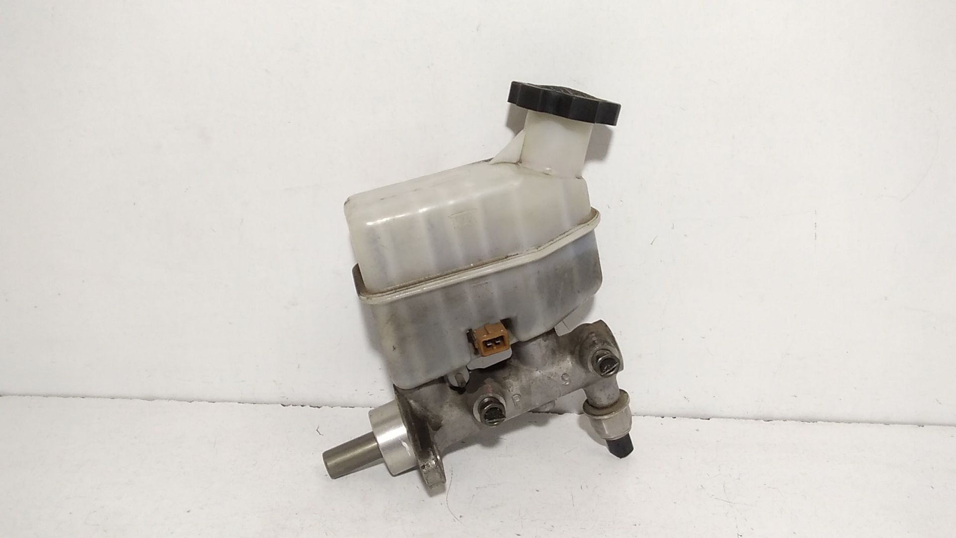 Pompa Comando Freni 585101F510 Usato