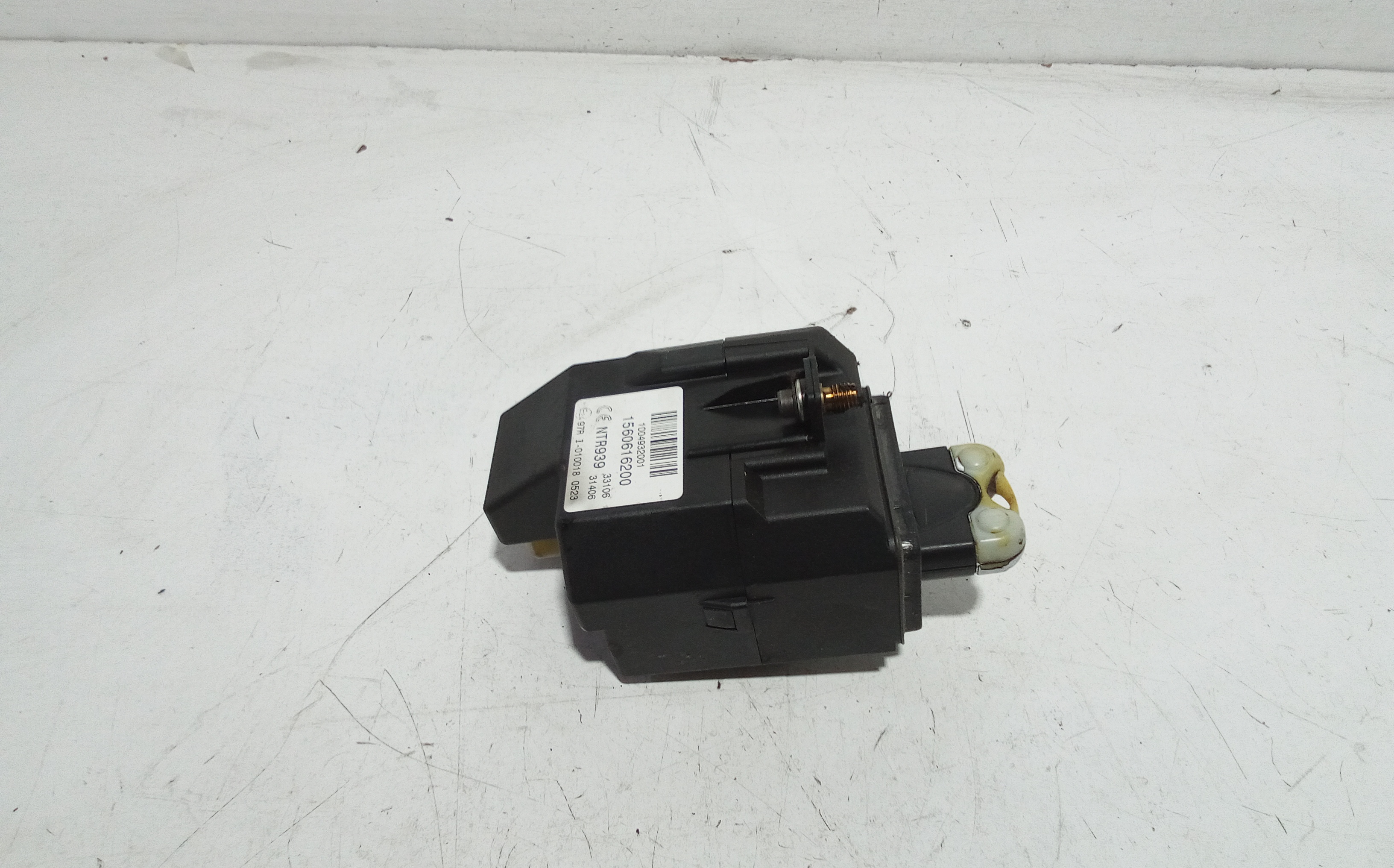 Commutatore Avviamento Con Cilindretti Serrature Usato