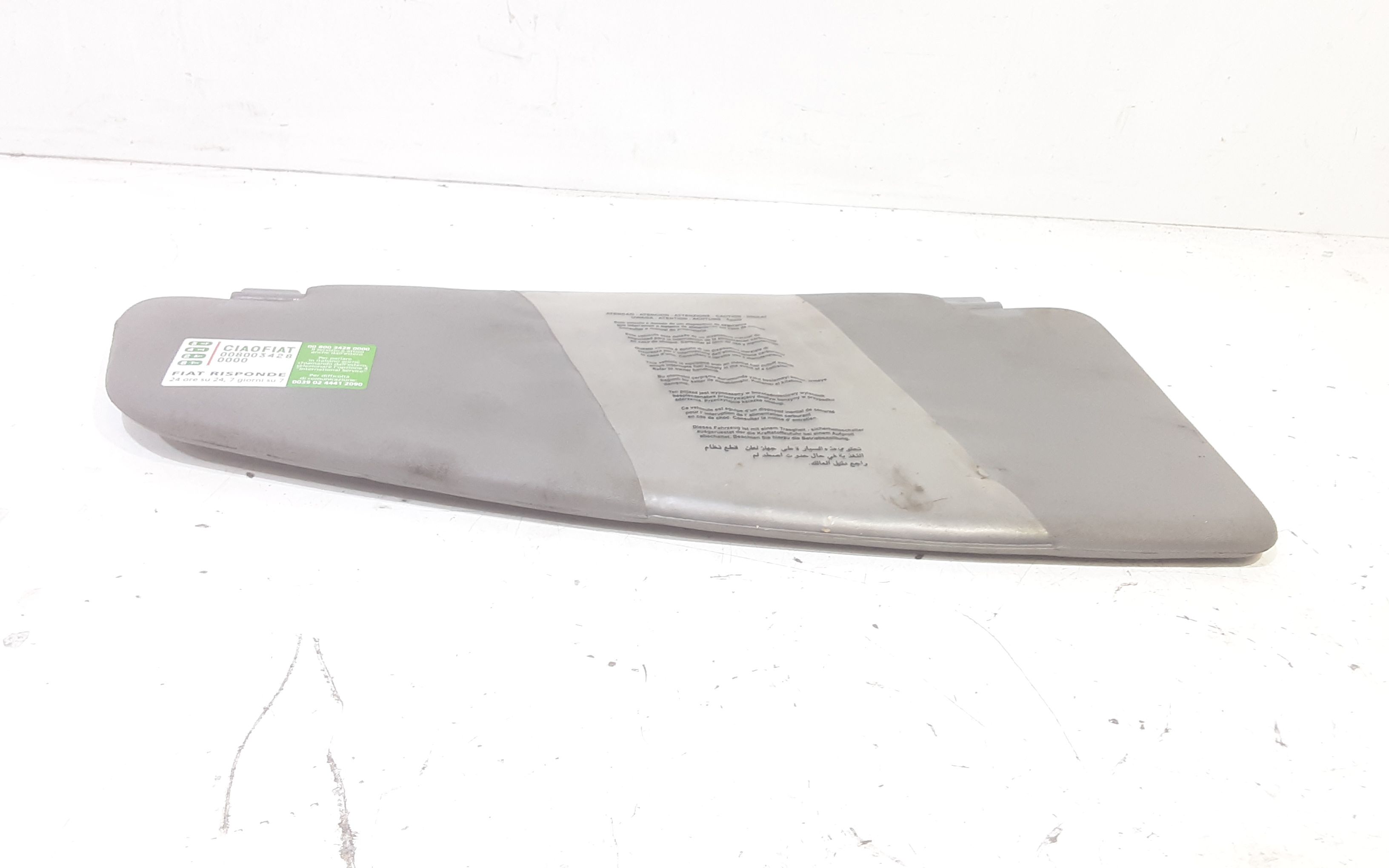 Aletta Parasole Parabrezza Sinistro 735417495 Usato