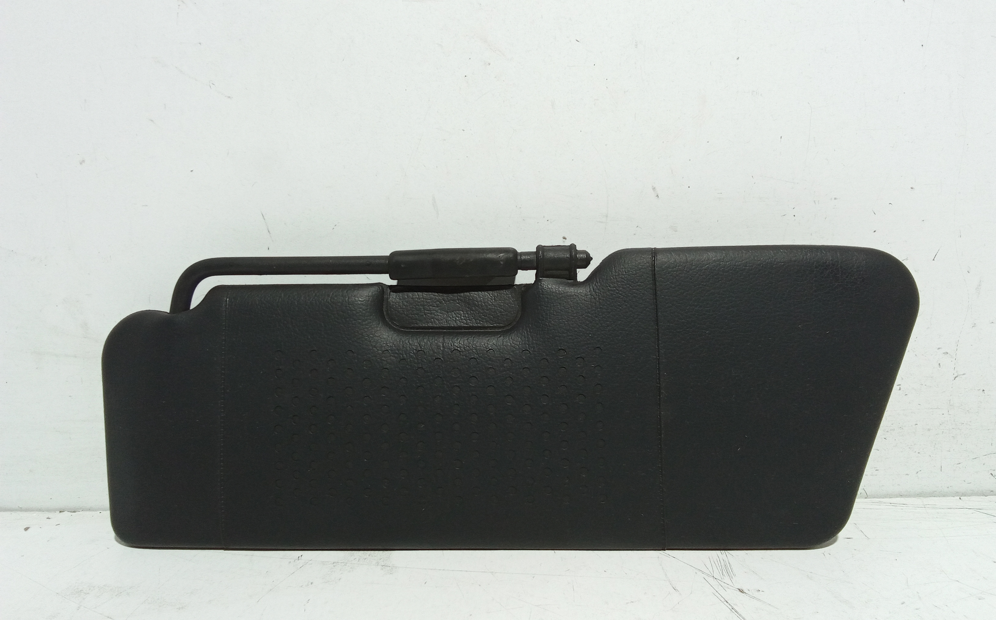 Aletta Parasole Parabrezza Sinistro 714655080 Usato