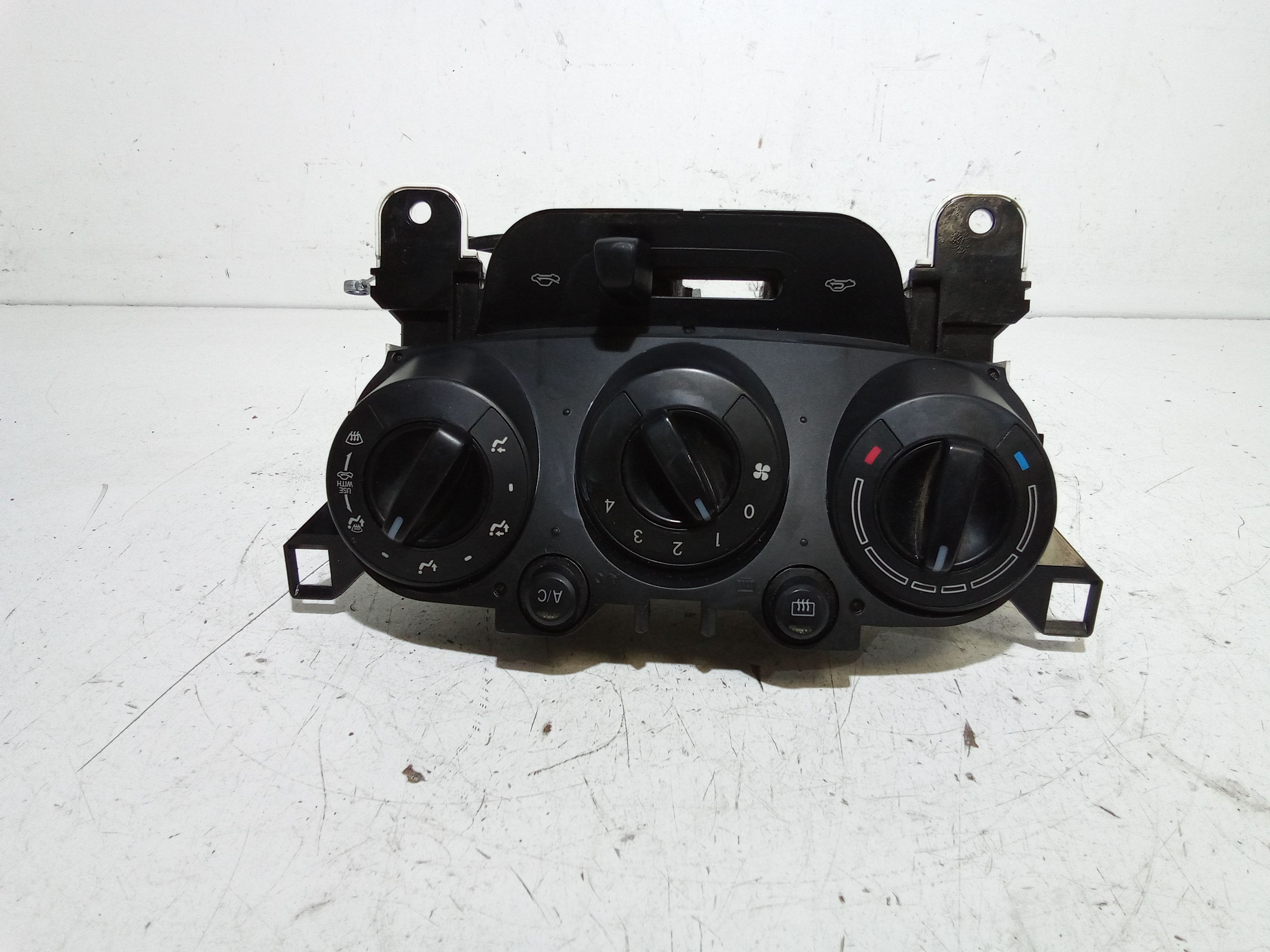 Blocco Comando Climatizzazione DF7161190C Usato