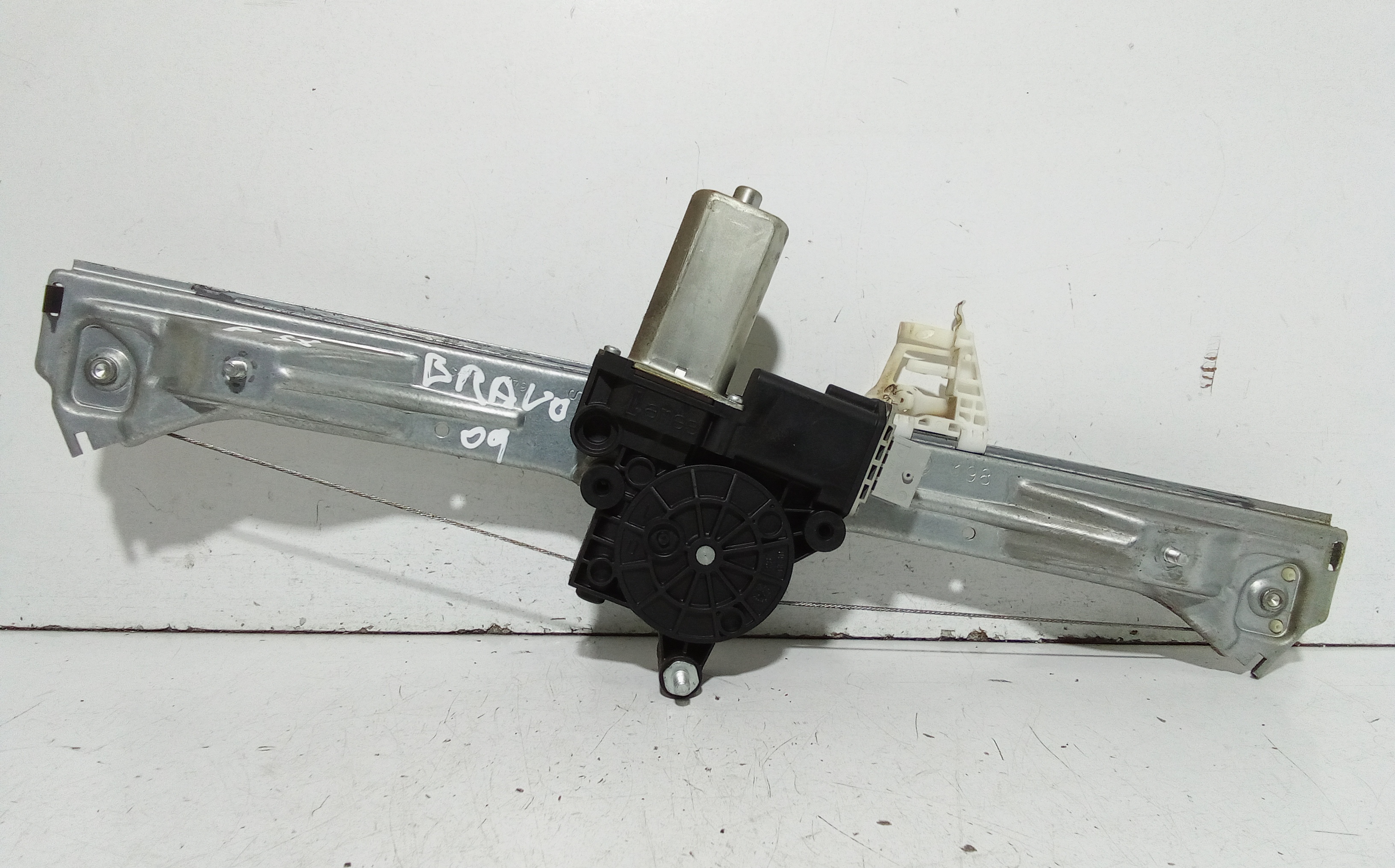 Alzacristallo Porta Post. Sinistro 51779572 Usato