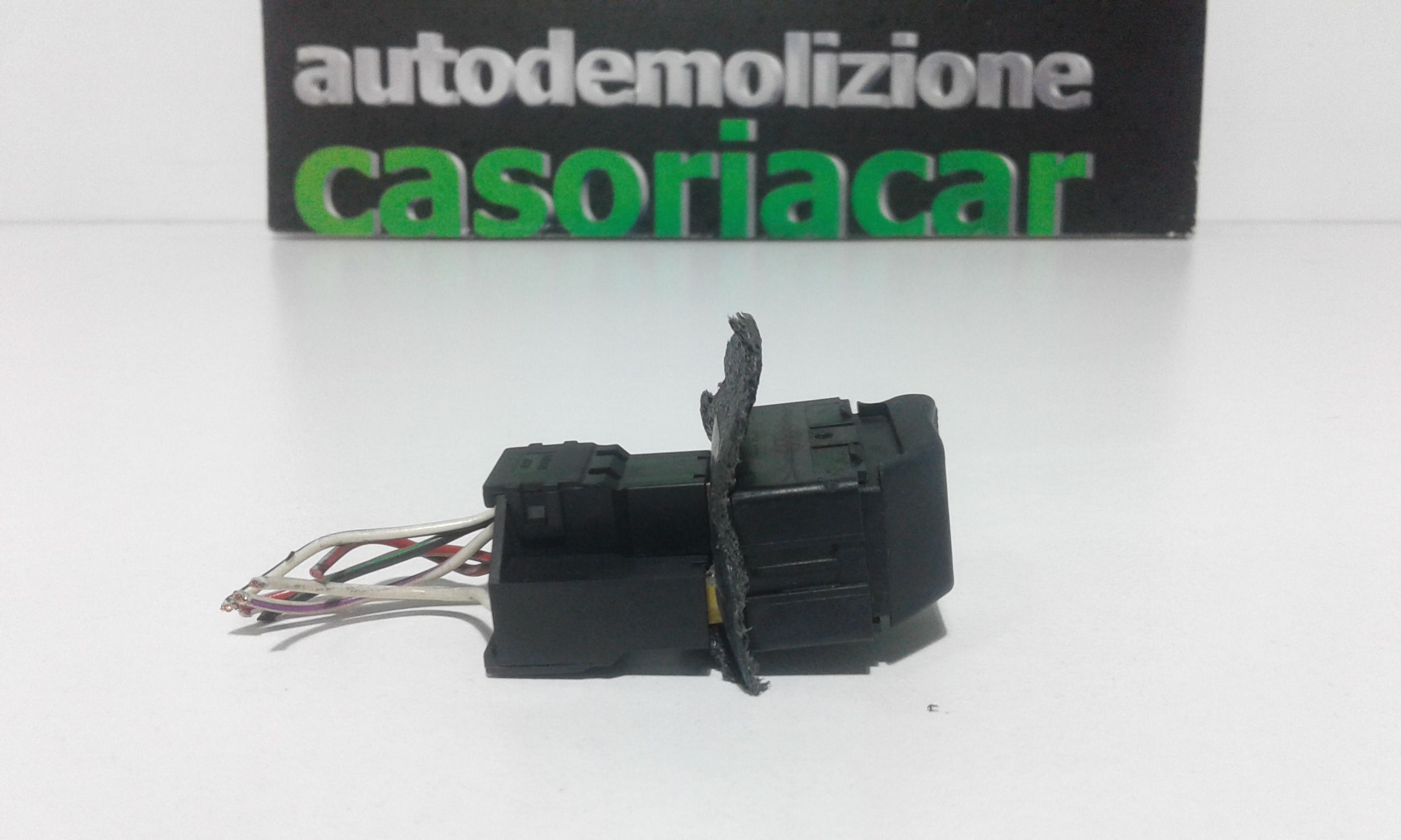 Interruttore Alzacristalli Porta Ant. Destro Usato