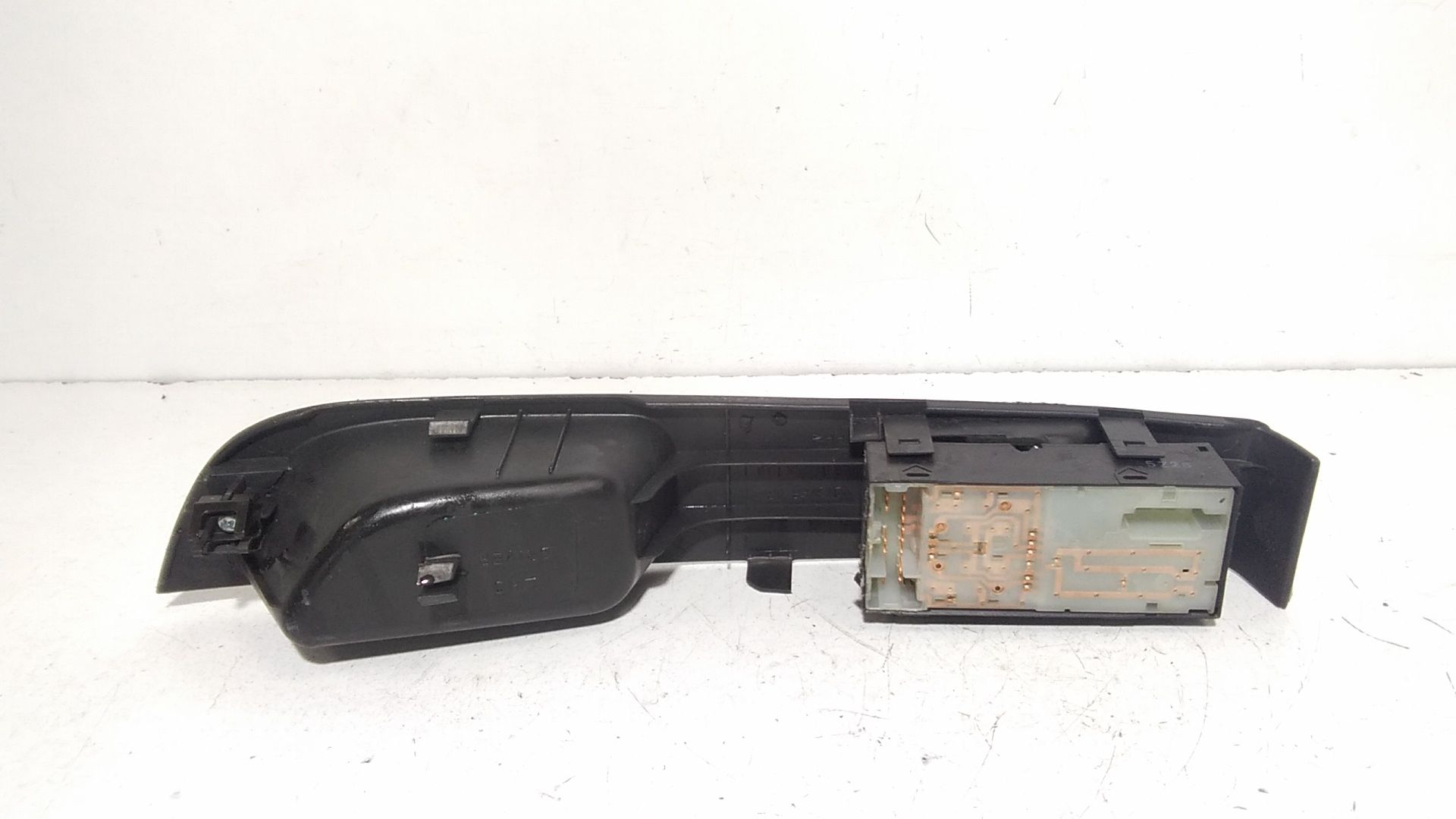 Interruttore Alzacristalli Porta Ant. Sinistro Usato