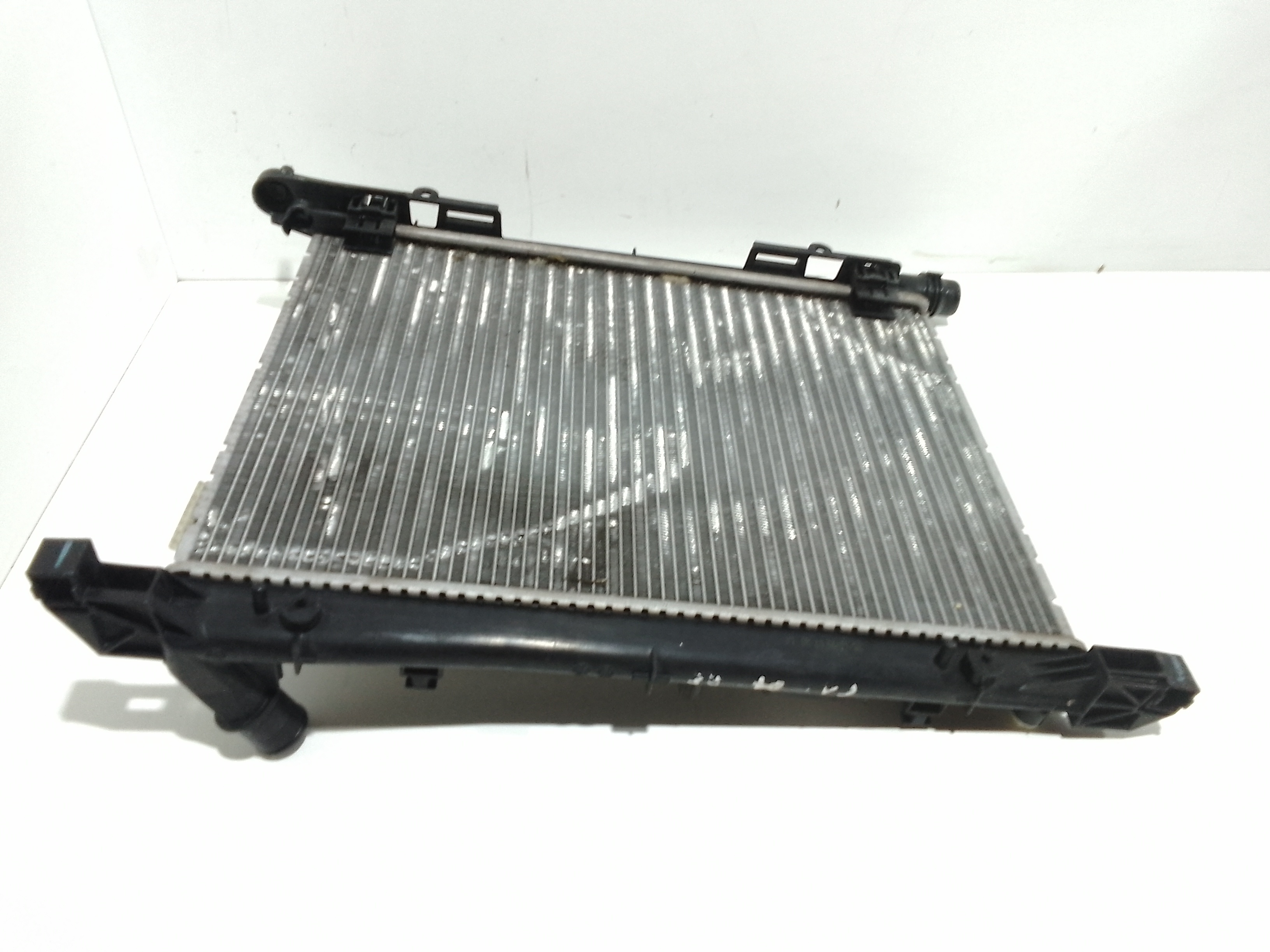 Radiatore 52209267 Usato