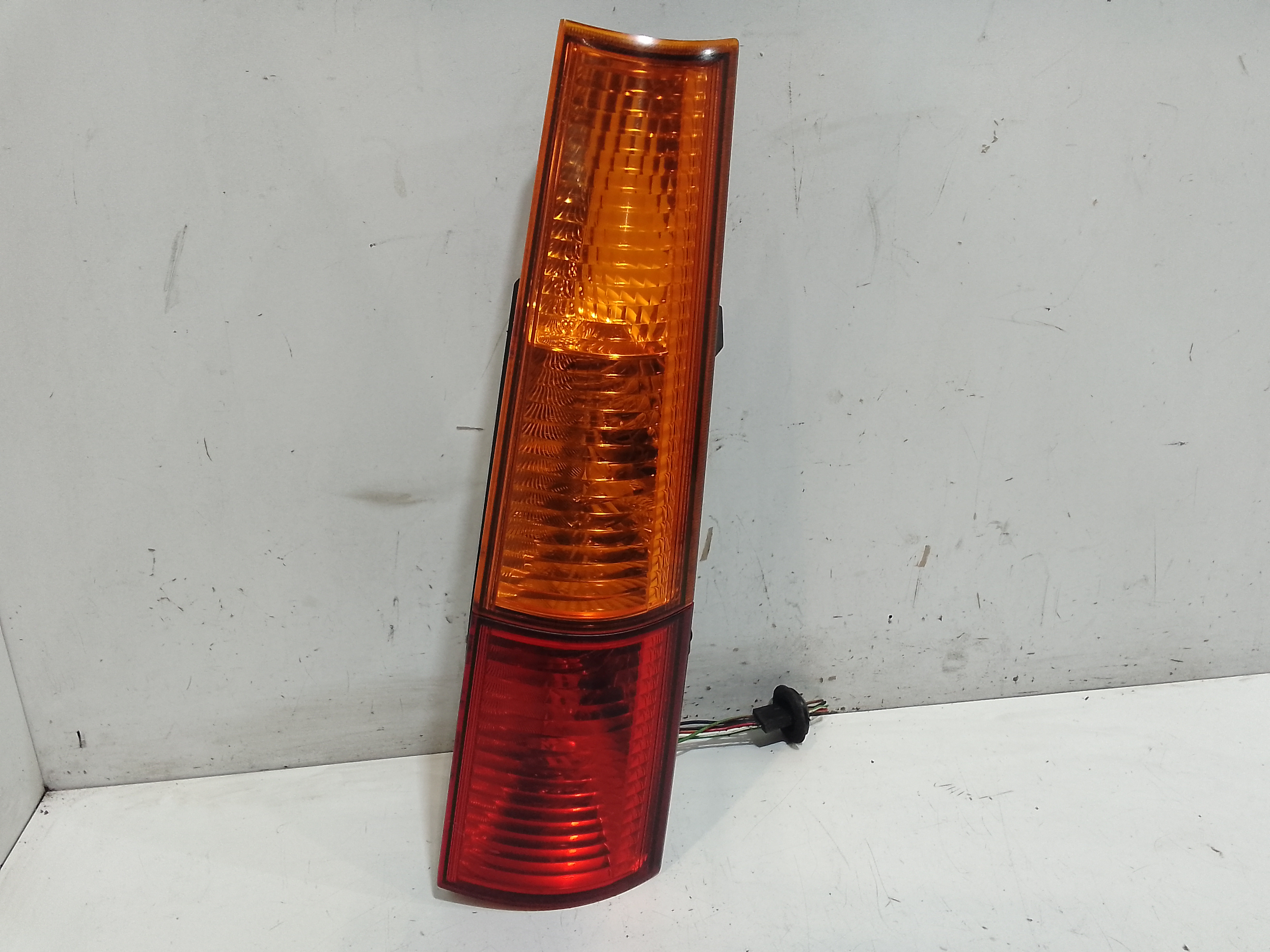 Fanale Post. Destro 3565086G00000 Usato