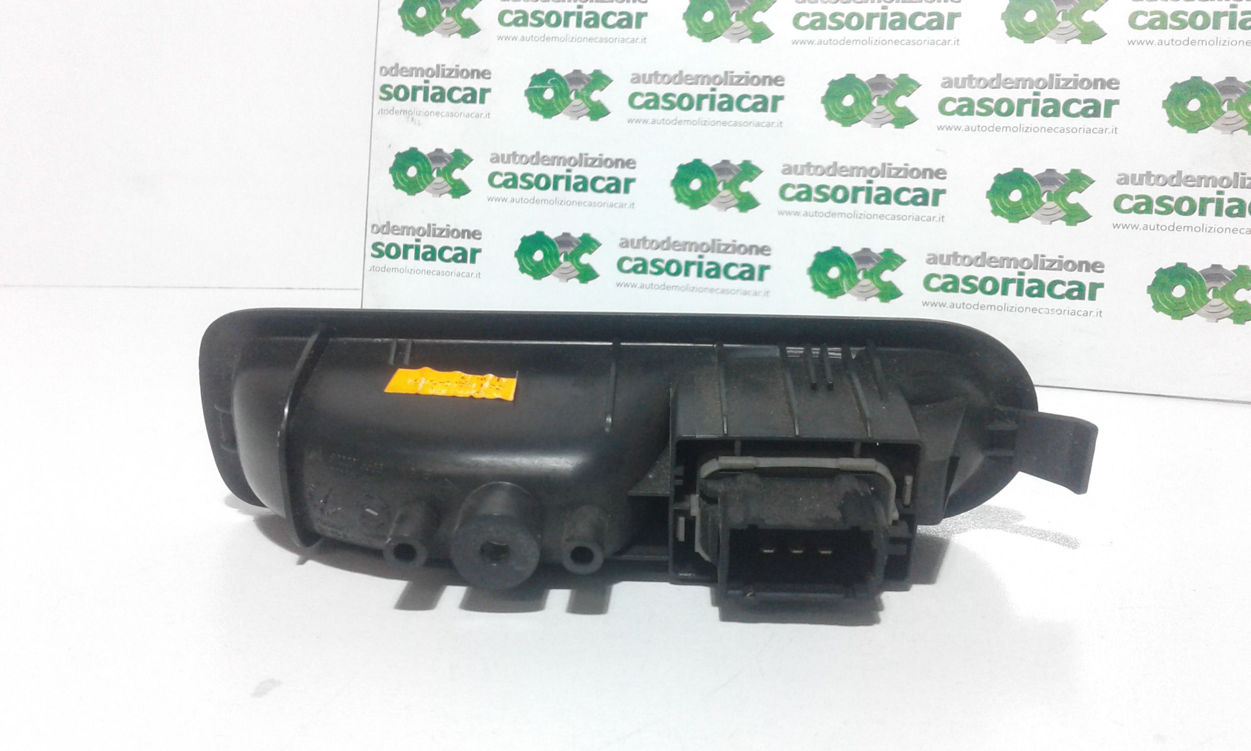 Interruttore Alzacristalli Porta Post. Destro 8200214936 Usato