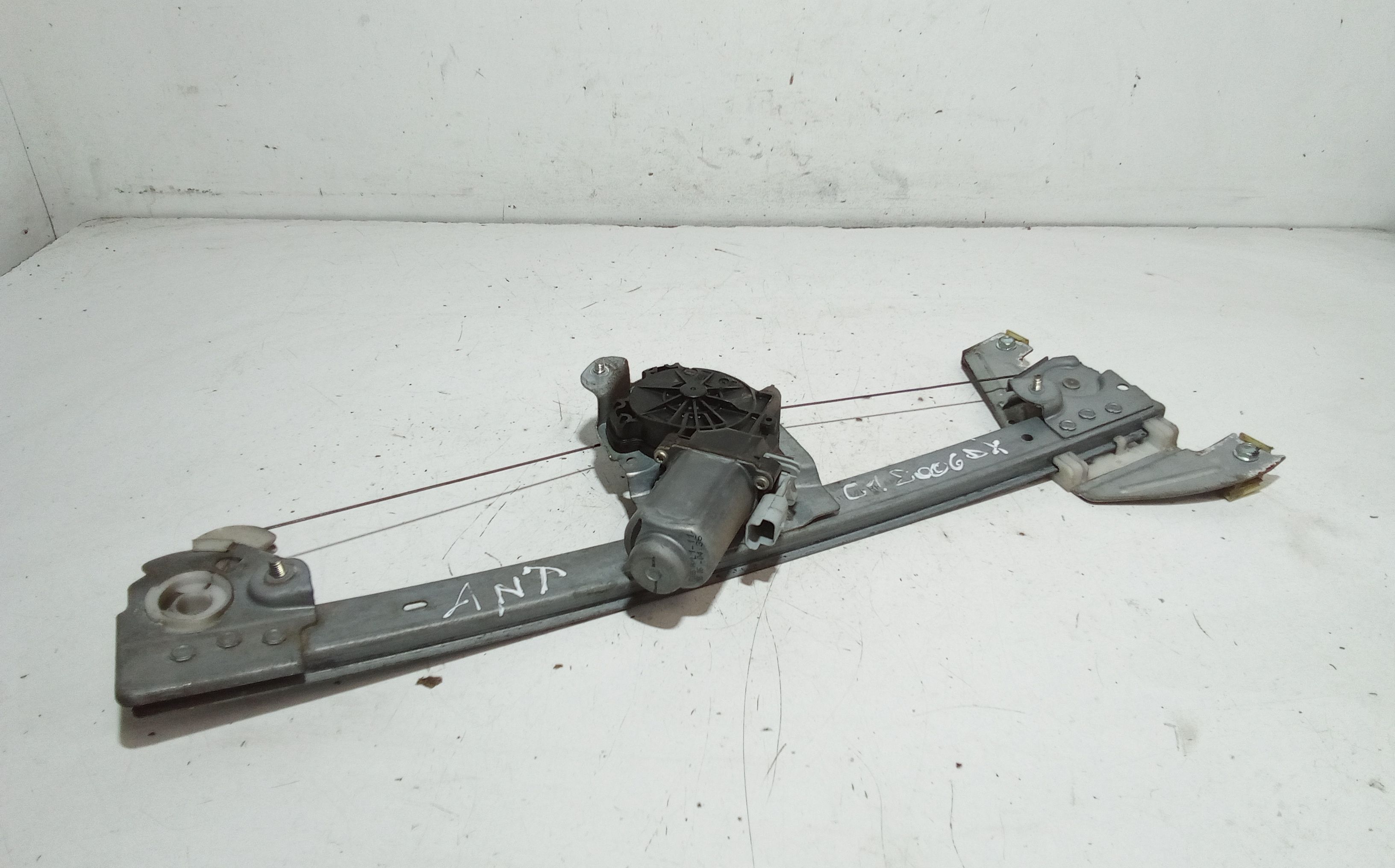 Alzacristallo Porta Ant. Destro 9222V6 Usato