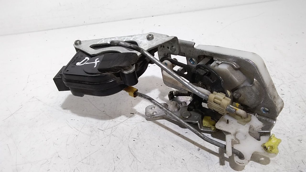 Serratura Porta Ant. Destro Usato