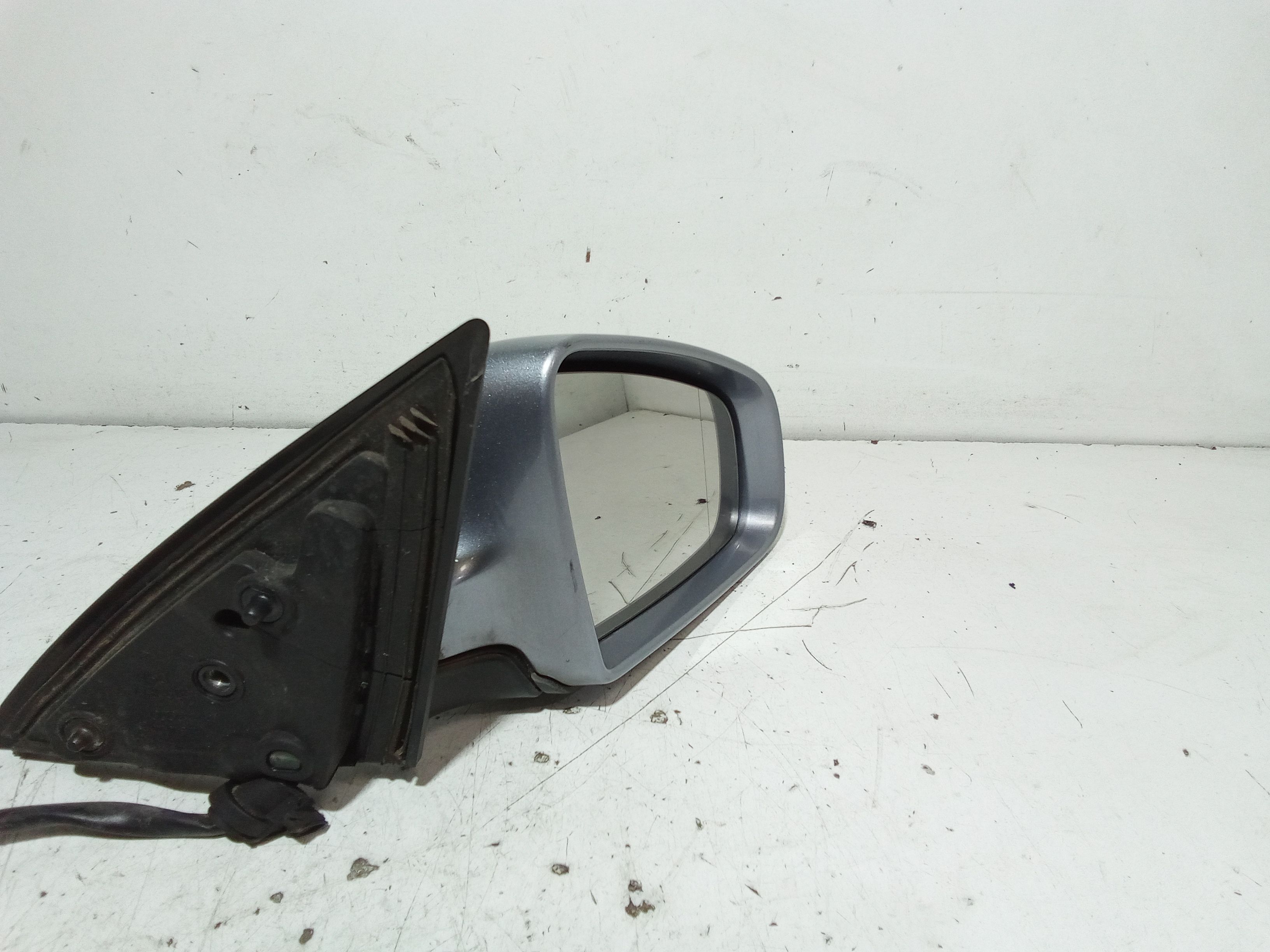 Retrovisore Est. Destro Usato