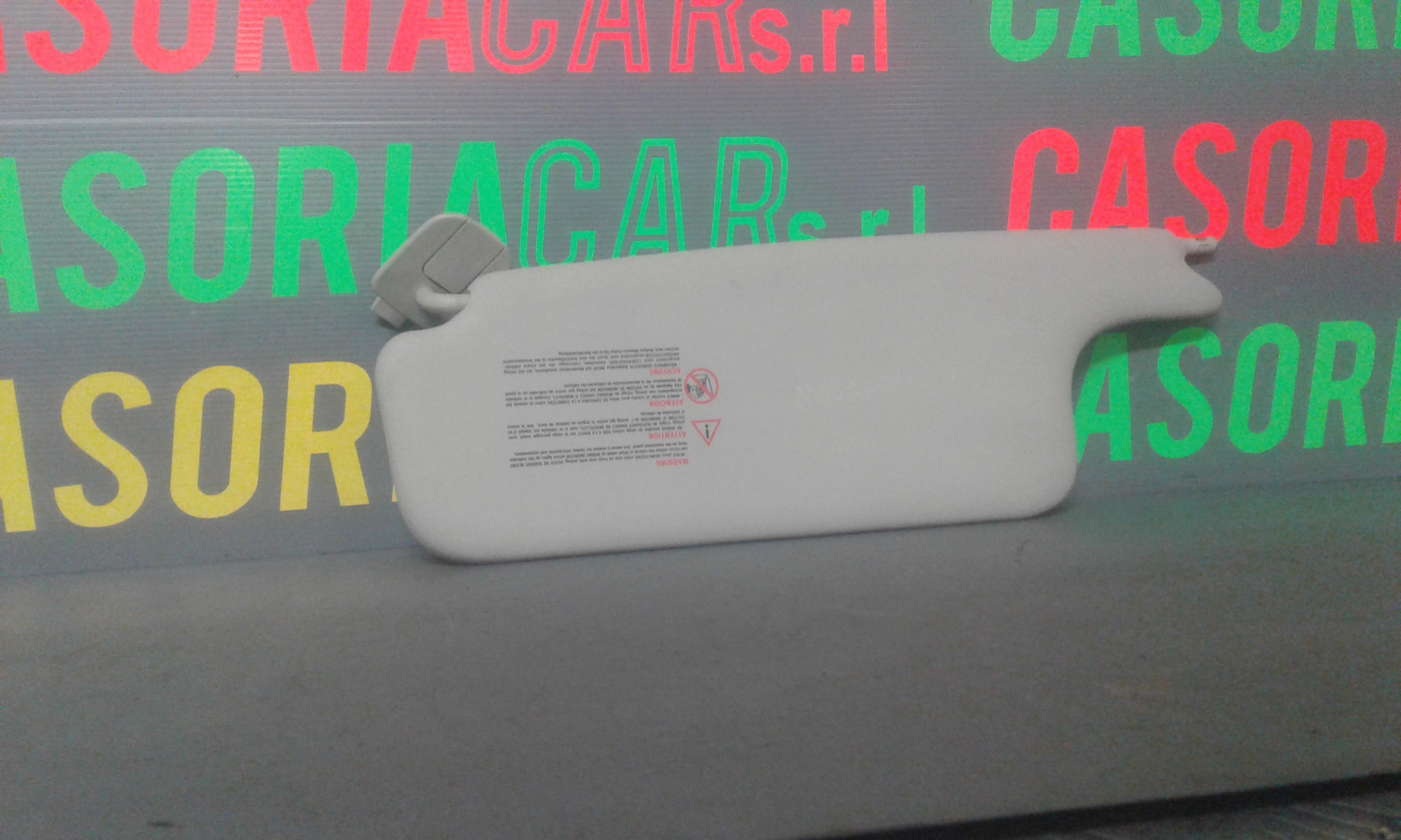 Aletta Parasole Parabrezza Destro 8200246819 Usato