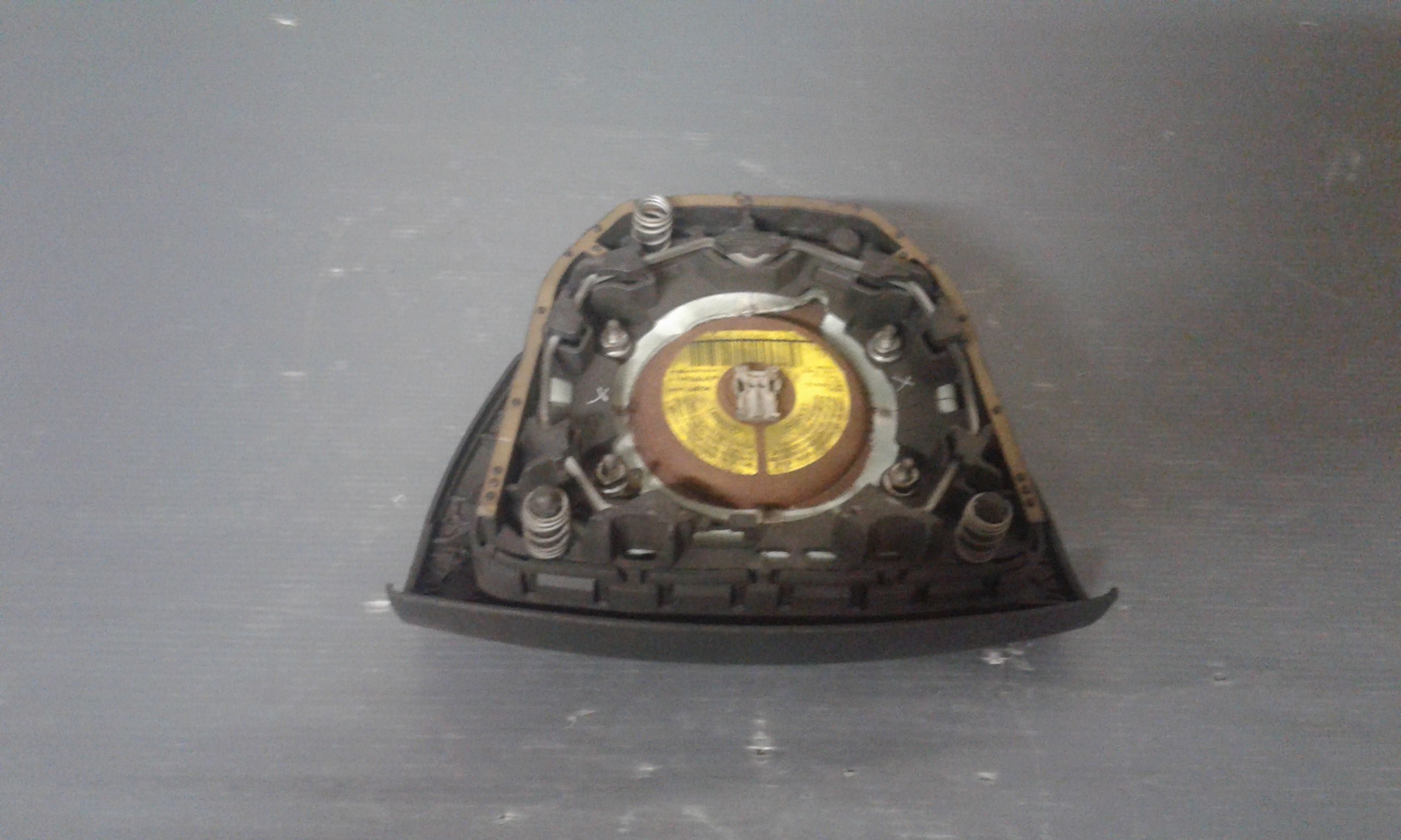 Dispositivo Airbag Lato Guida 1670593 Usato