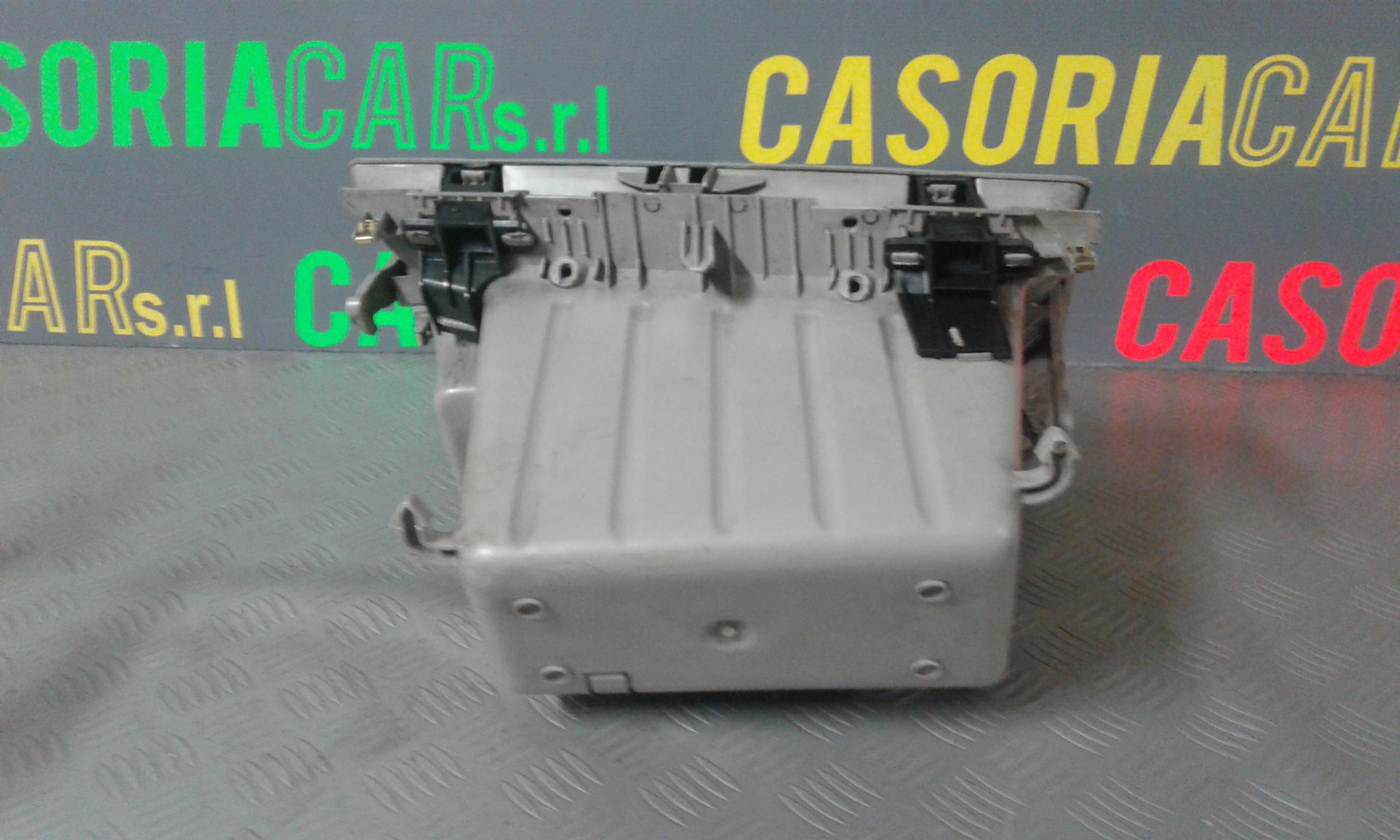 Portaoggetti Cruscotto Destro Usato