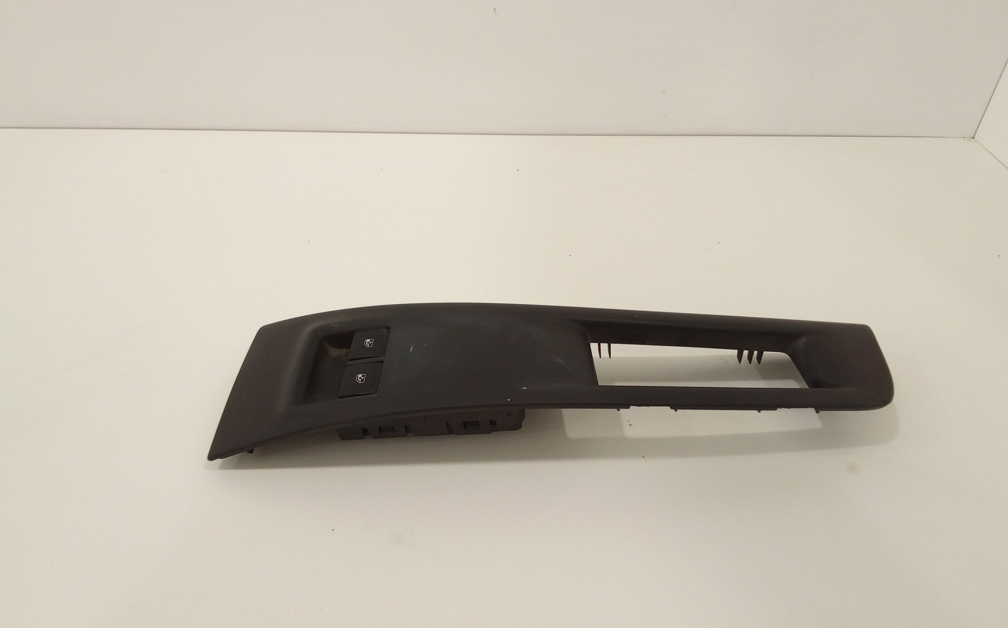 Interruttore Alzacristalli Porta Ant. Sinistro Usato