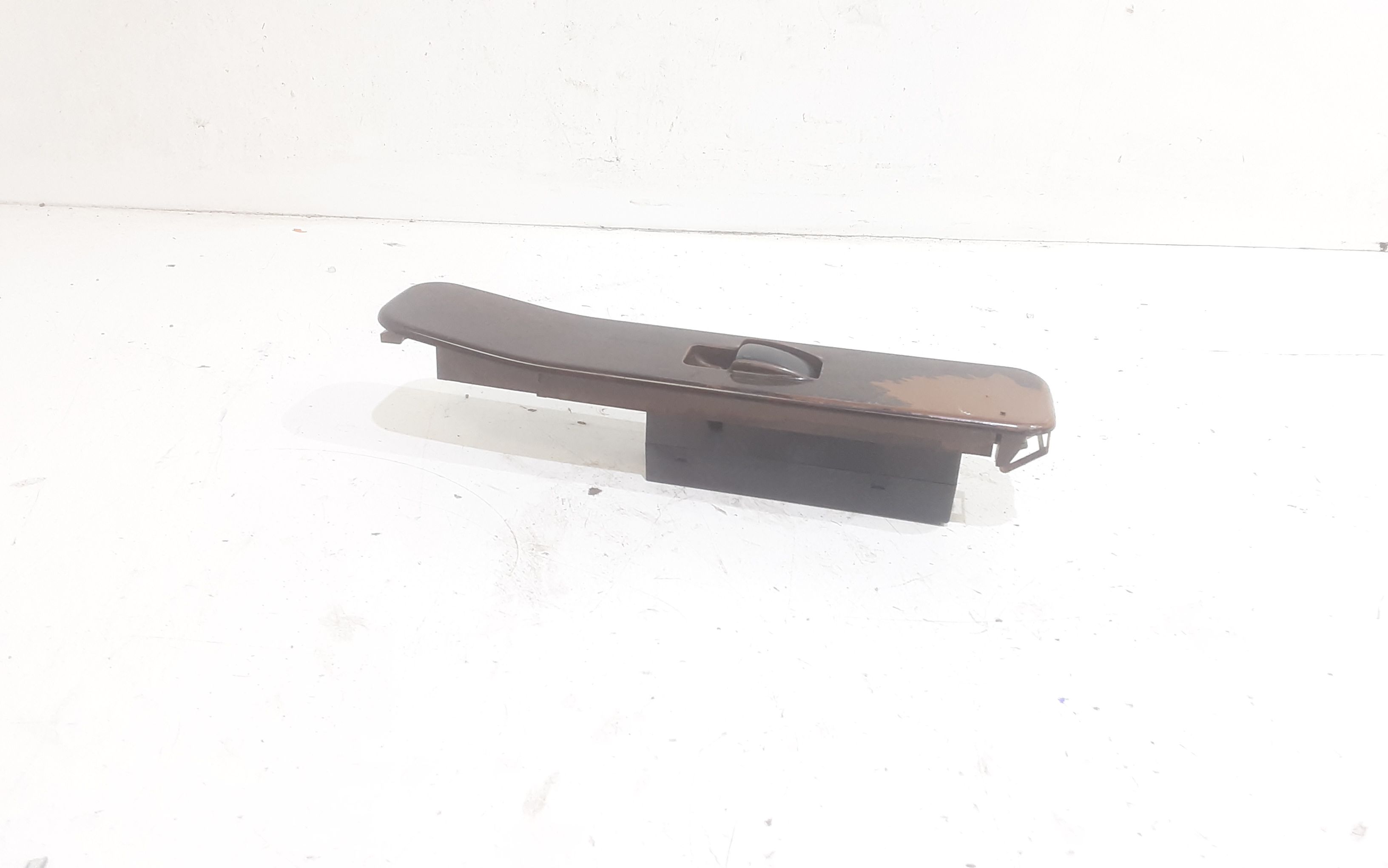 Interruttore Alzacristalli Porta Ant. Destro Usato