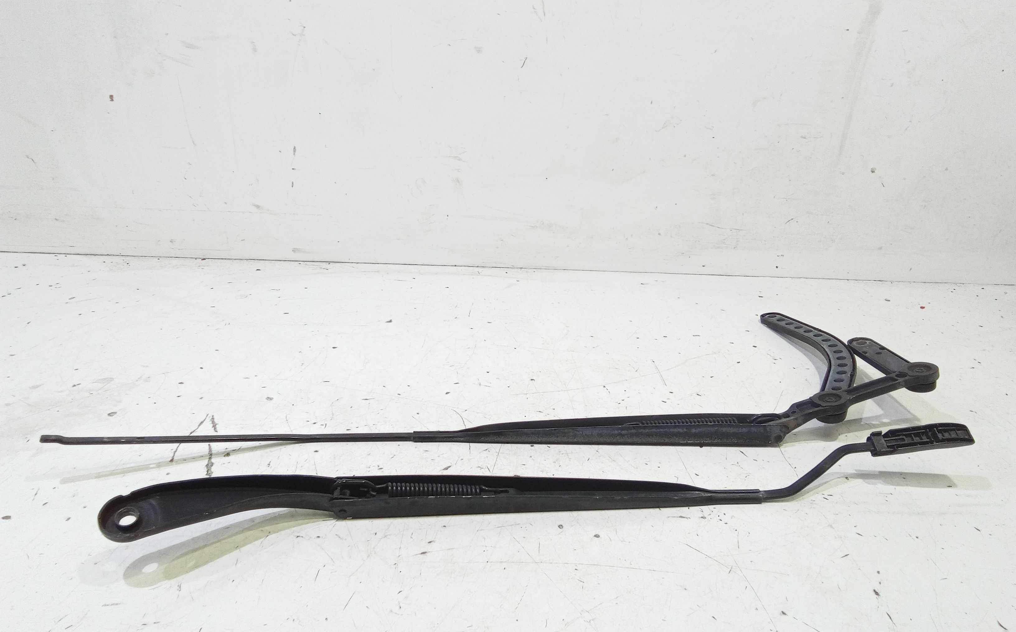 Braccio Tergiparabrezza Usato