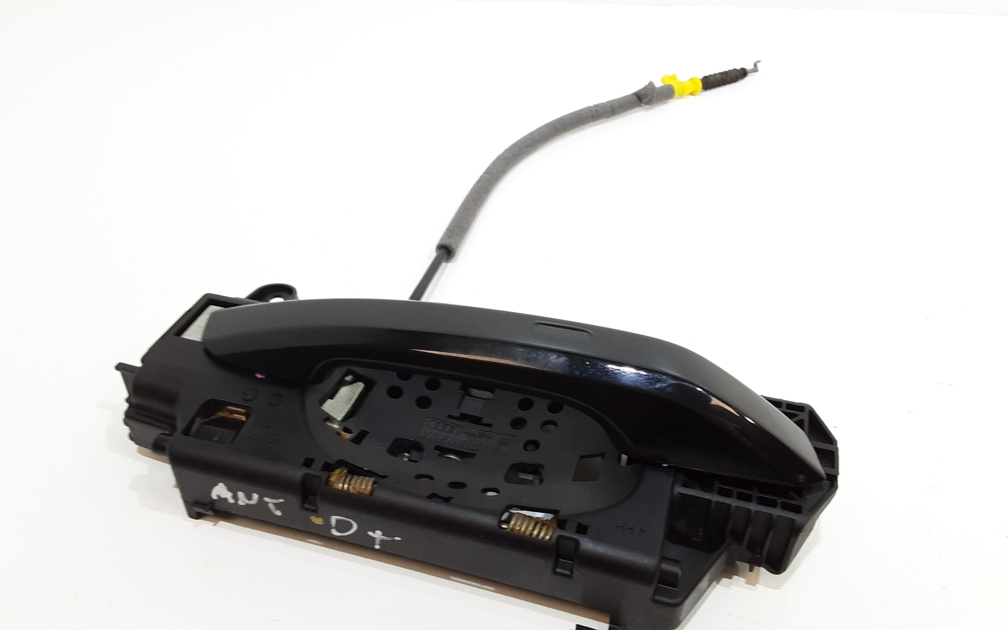 Maniglia Porta Ant. Destro 8W0837240BGRU Usato