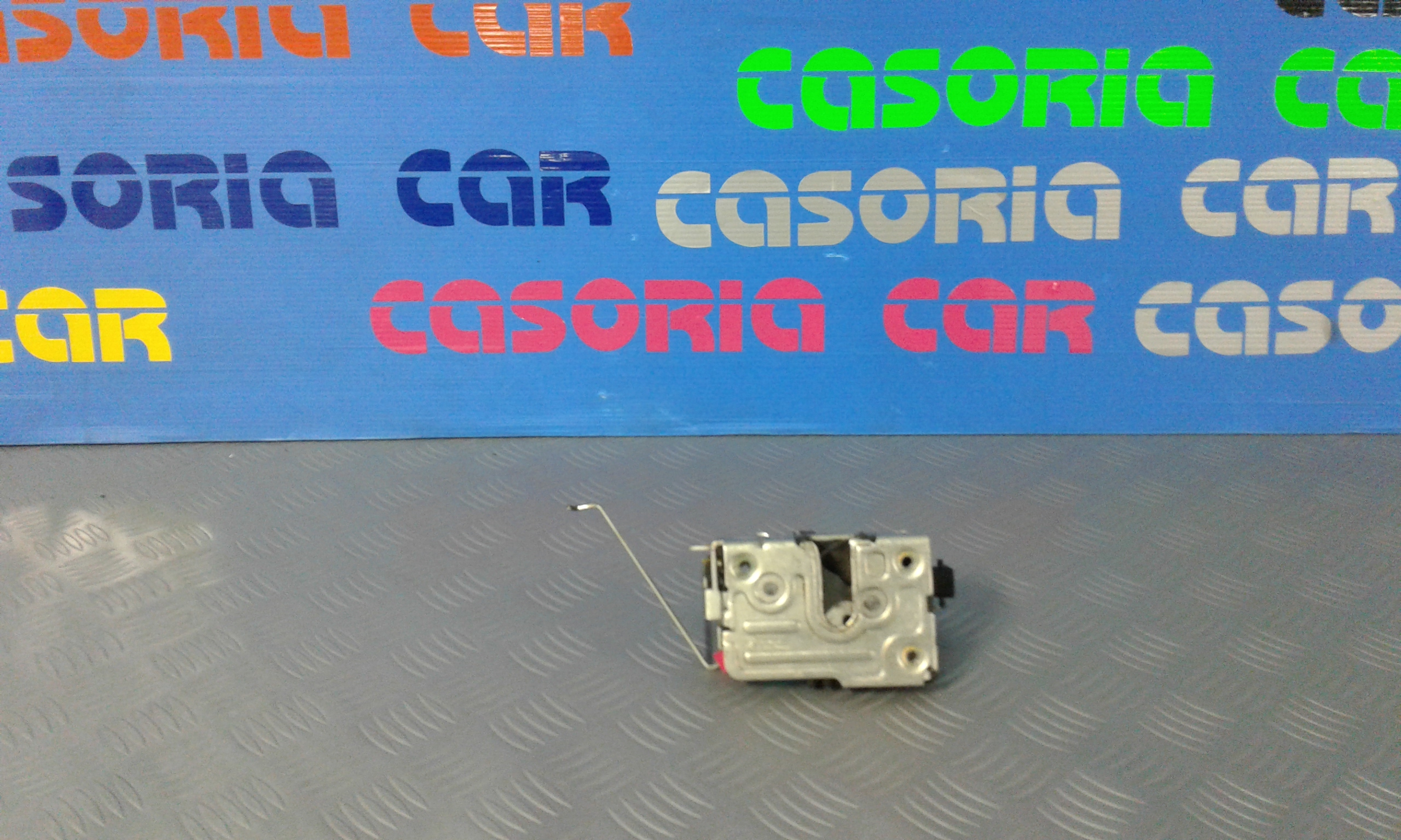 Serratura Porta Ant. Sinistro 8200928446 Usato