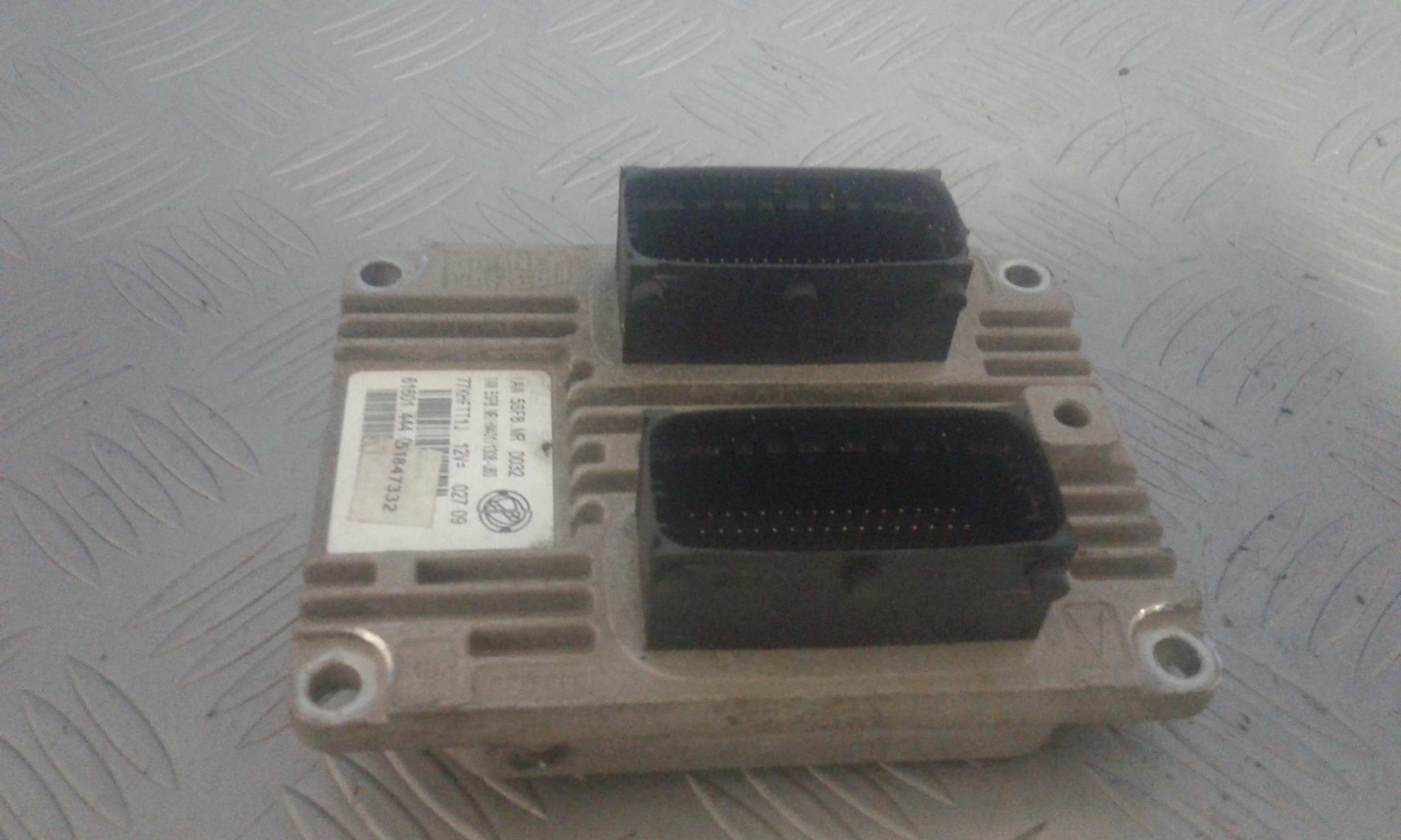 Centralina Iniezione 51903129 Usato