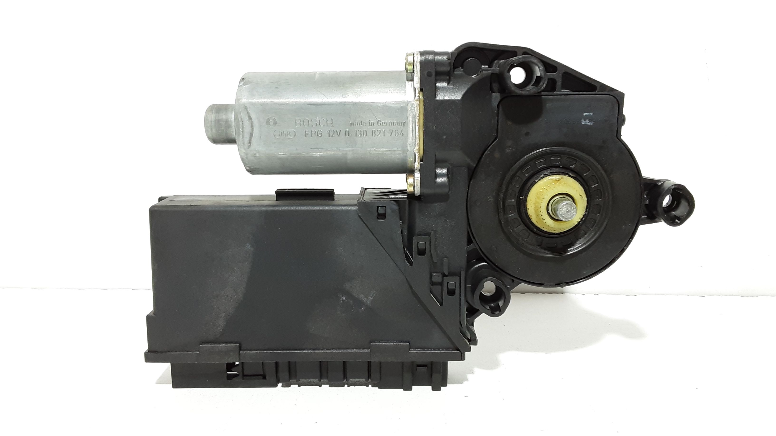 Motorino Alzacristallo Porta Ant. Destro 8E1959802G Usato