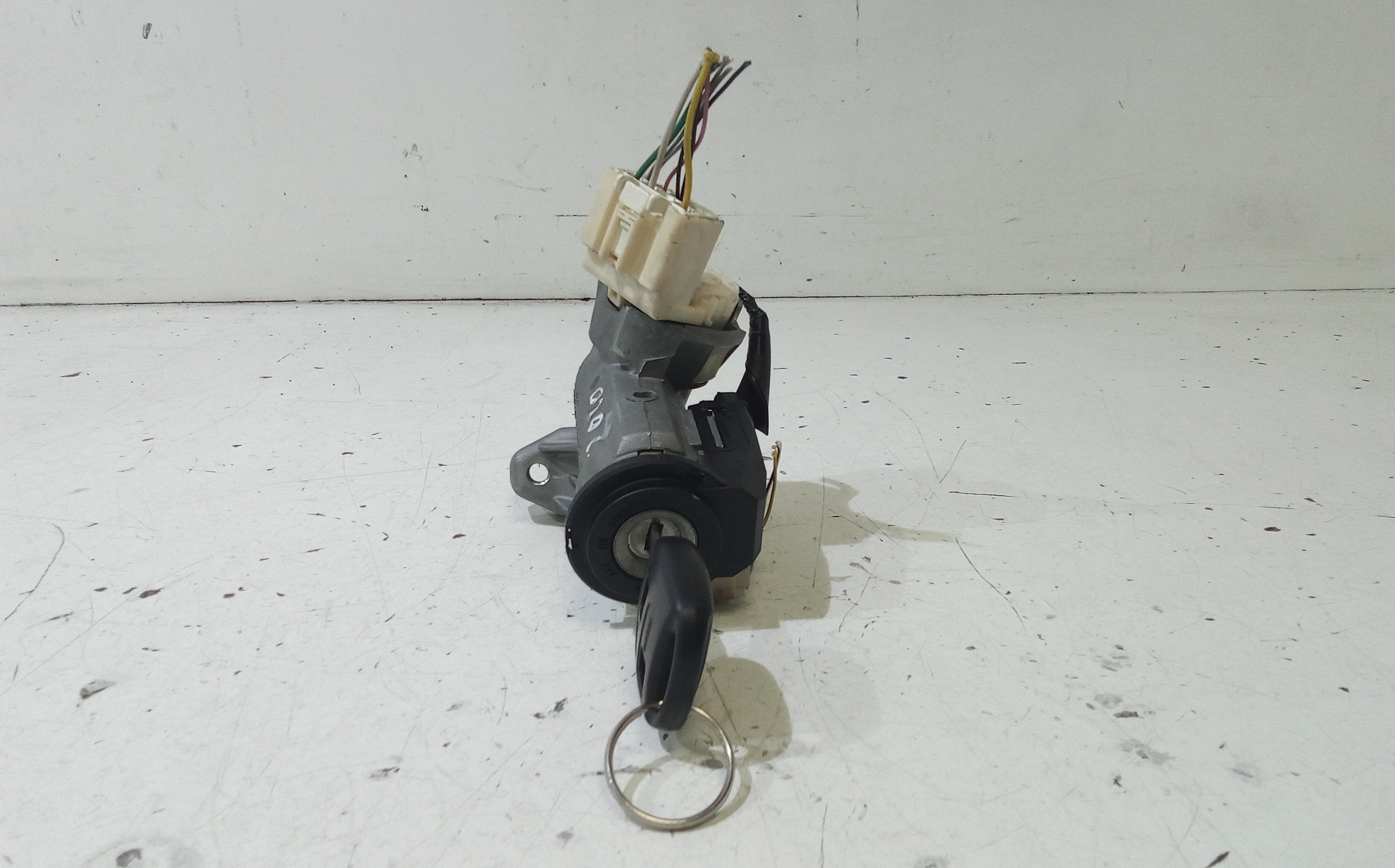 Commutatore Avviamento Con Cilindretti Serrature Usato