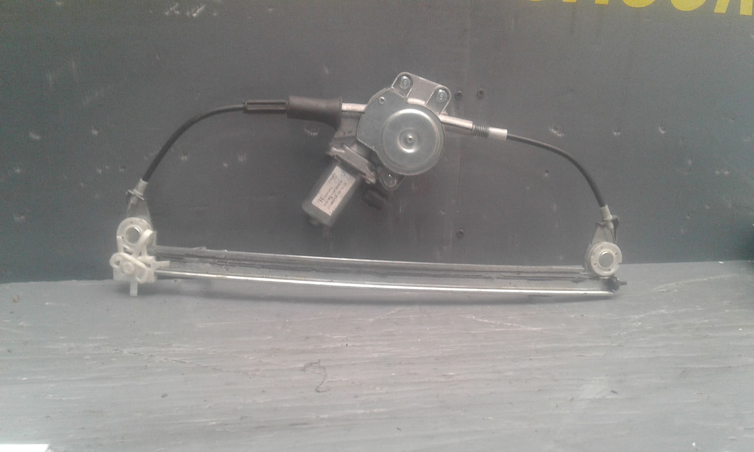 Alzacristallo Porta Ant. Sinistro 7789159 Usato