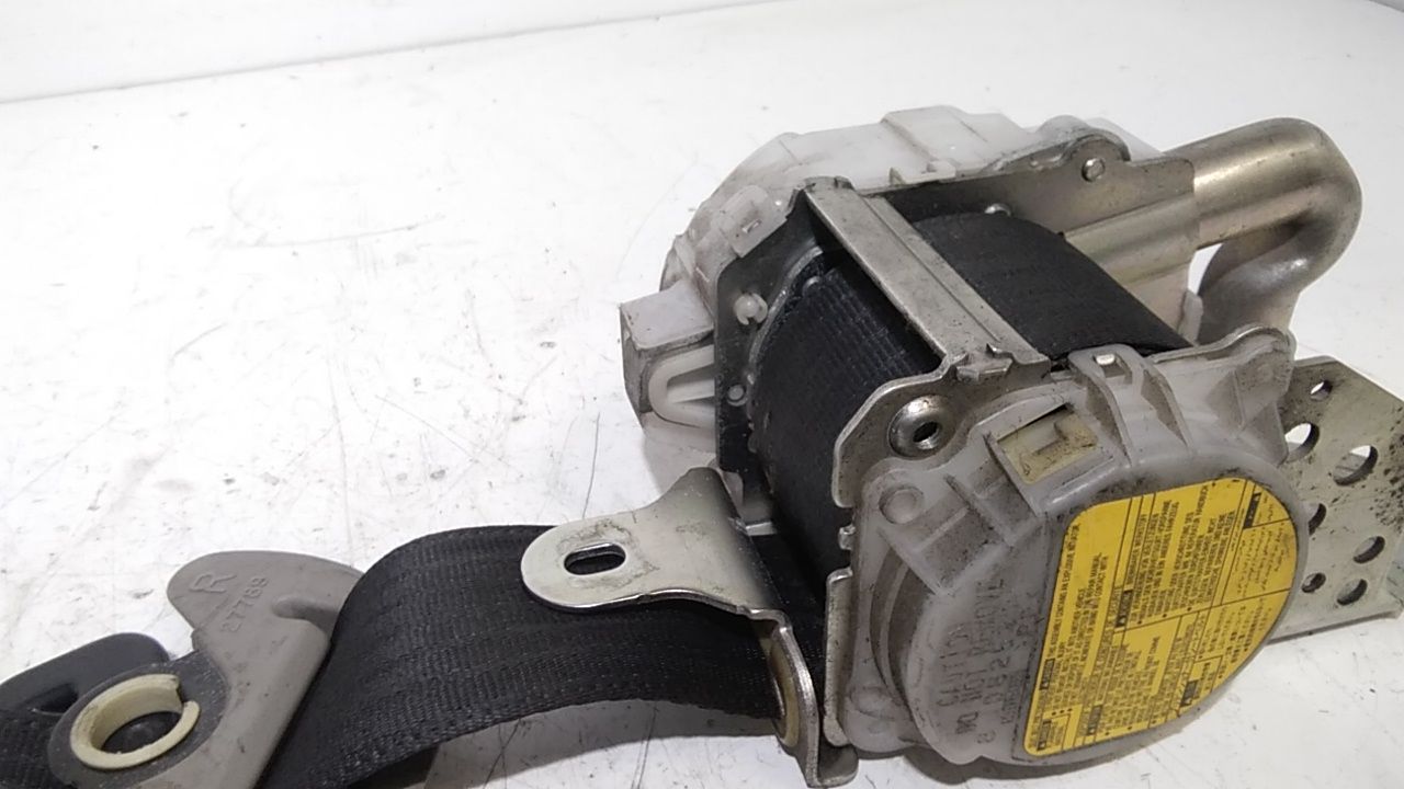 Cintura Di Sicurezza Ant. Destro 7321042320B2 Usato