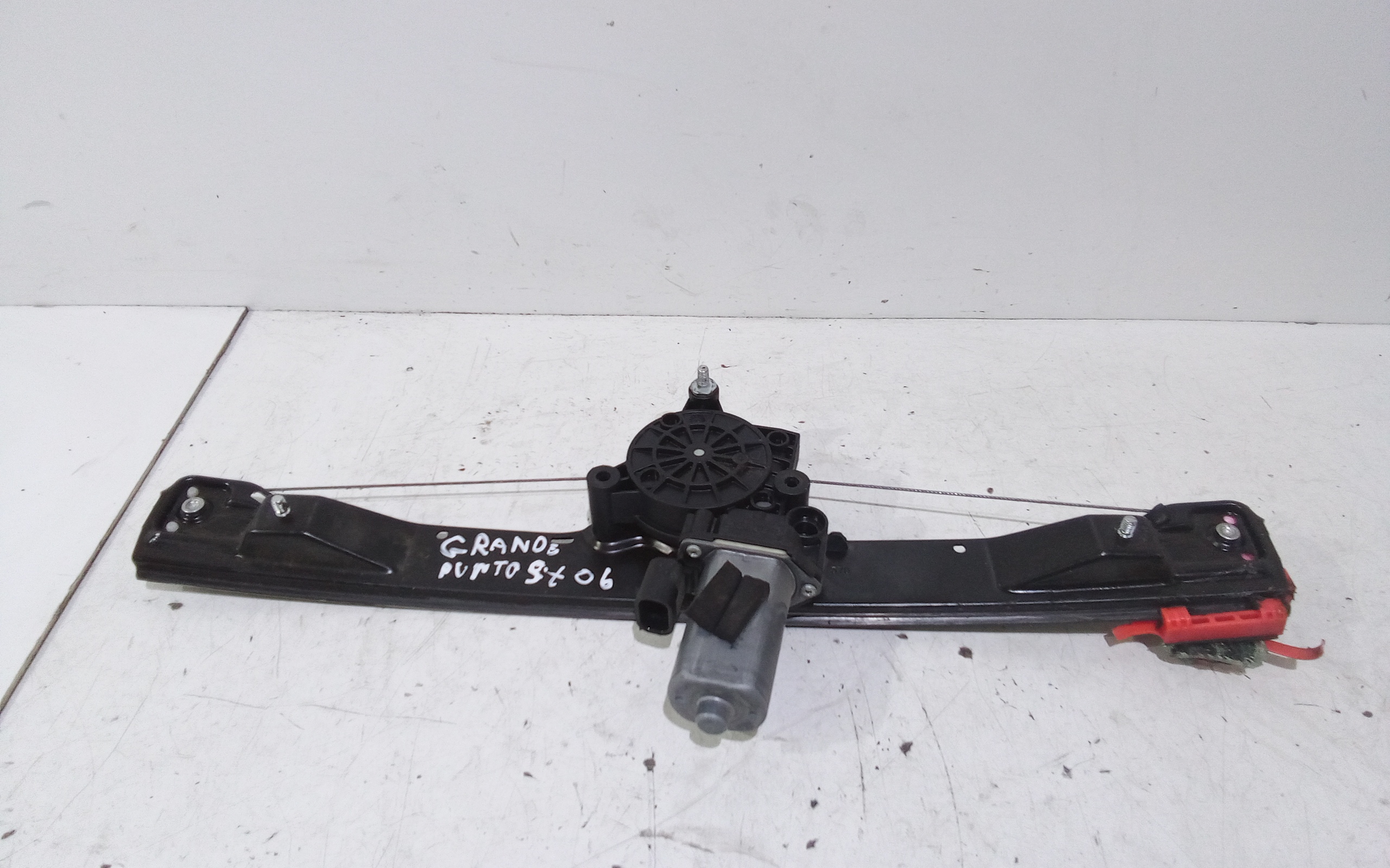 Alzacristallo Porta Ant. Sinistro Usato