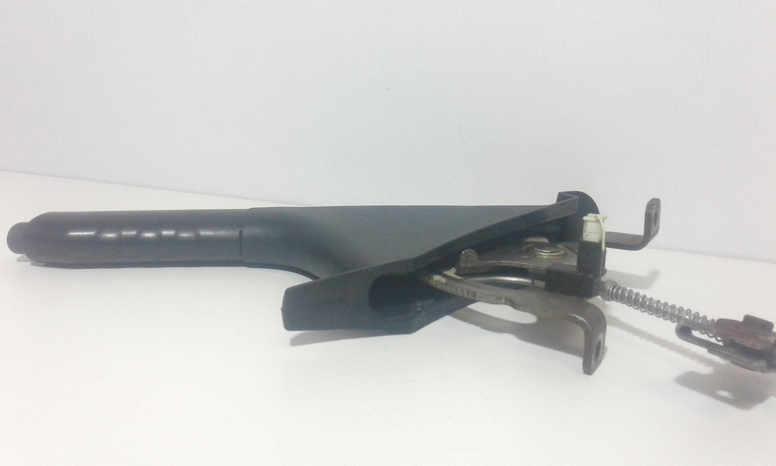 Leva Freno Stazionamento 1667920 Usato