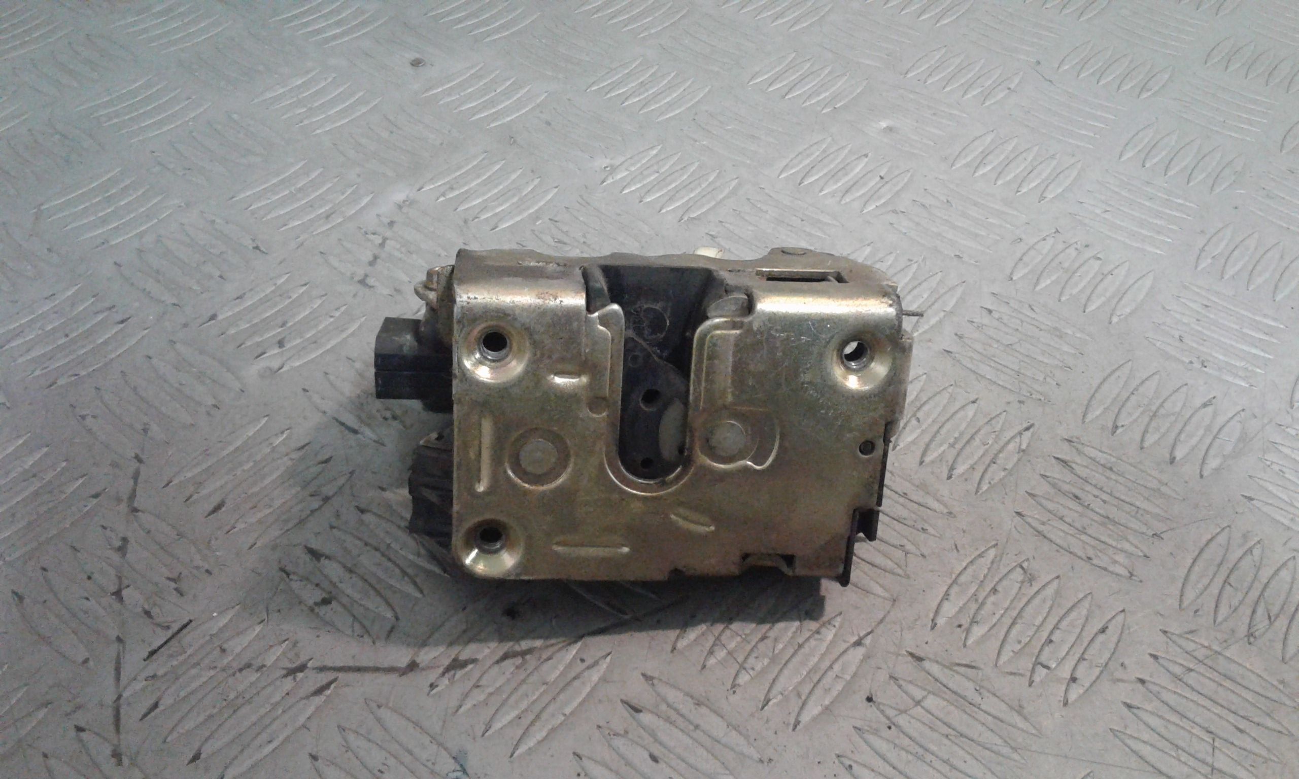 Serratura Porta Ant. Destro Usato