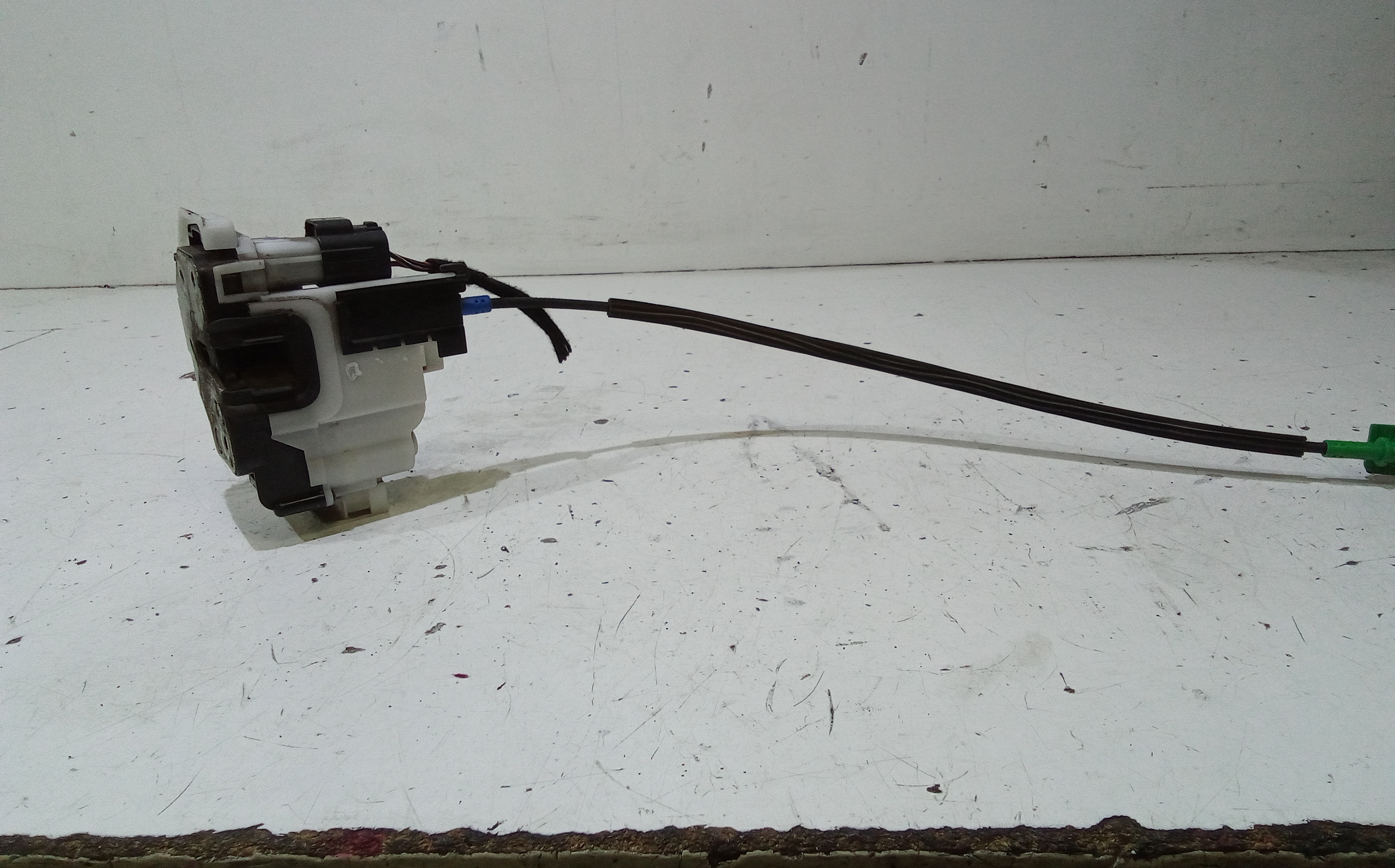 Serratura Porta Ant. Sinistro 1613686980 Usato